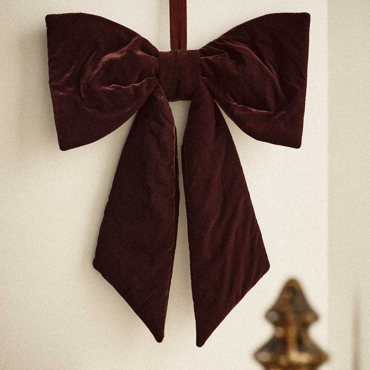 M&S Velvet Hanging Bow Decoration - Brown