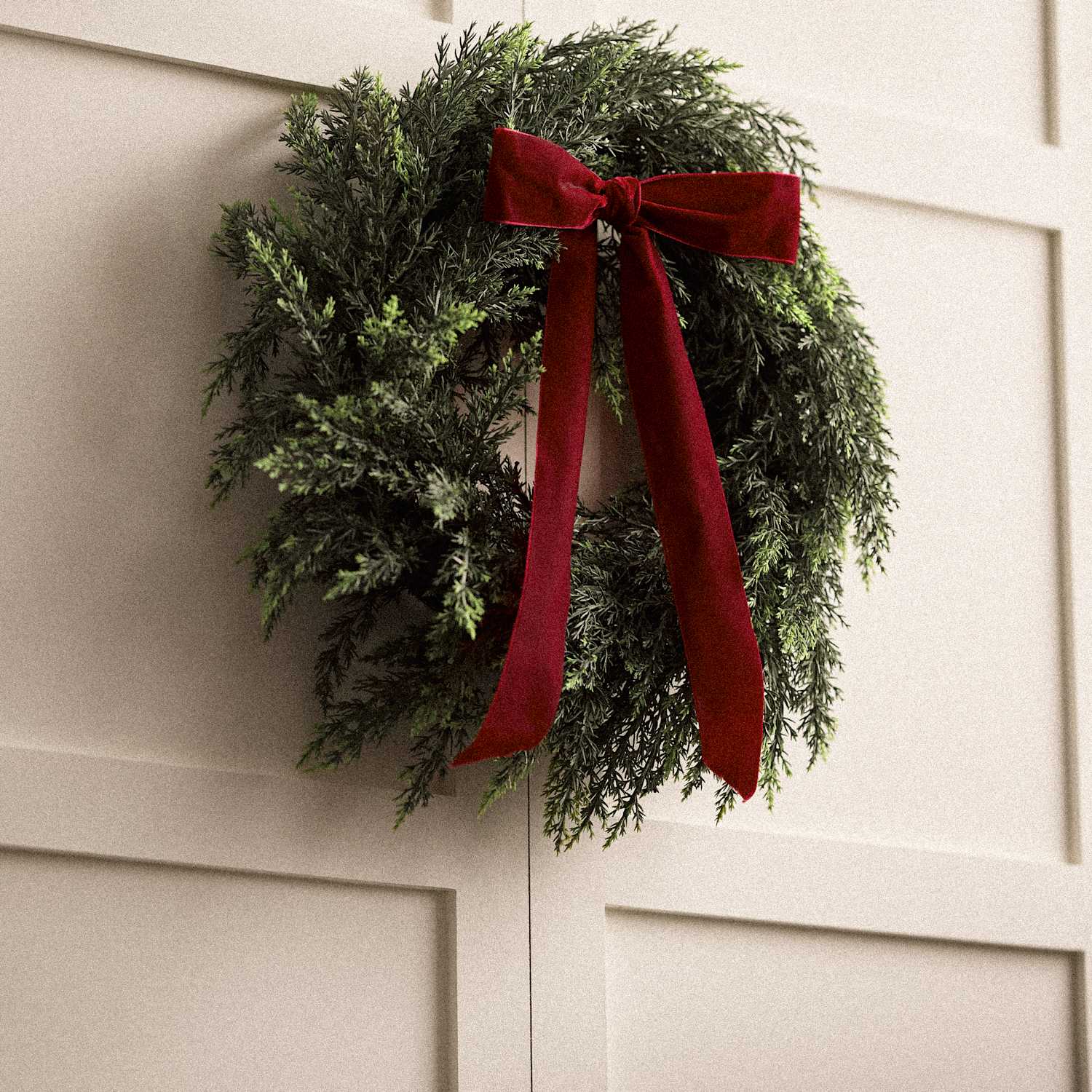 M&S Plain Bow Wreath - Green Mix