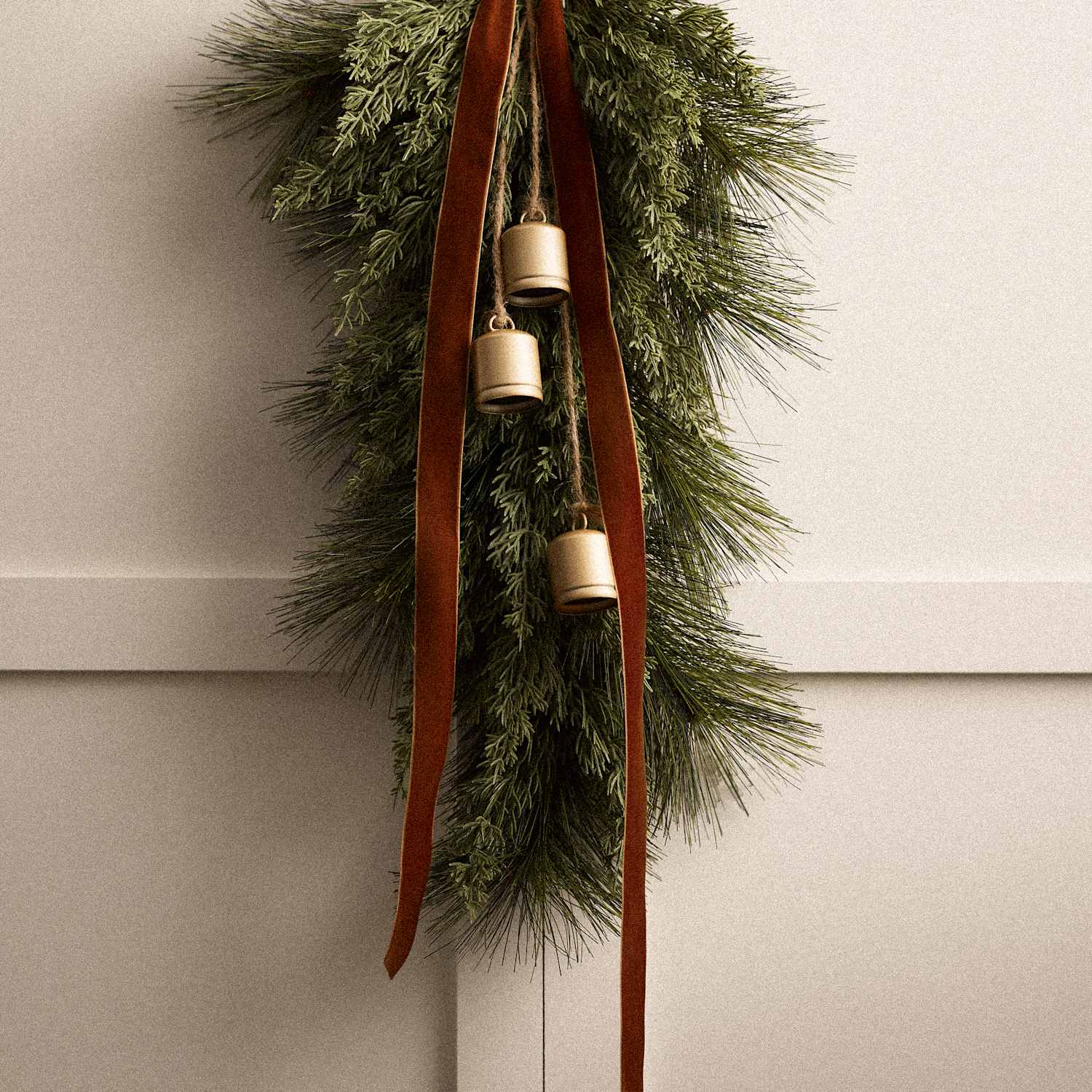 M&S Autumn Bow Garland - Green Mix