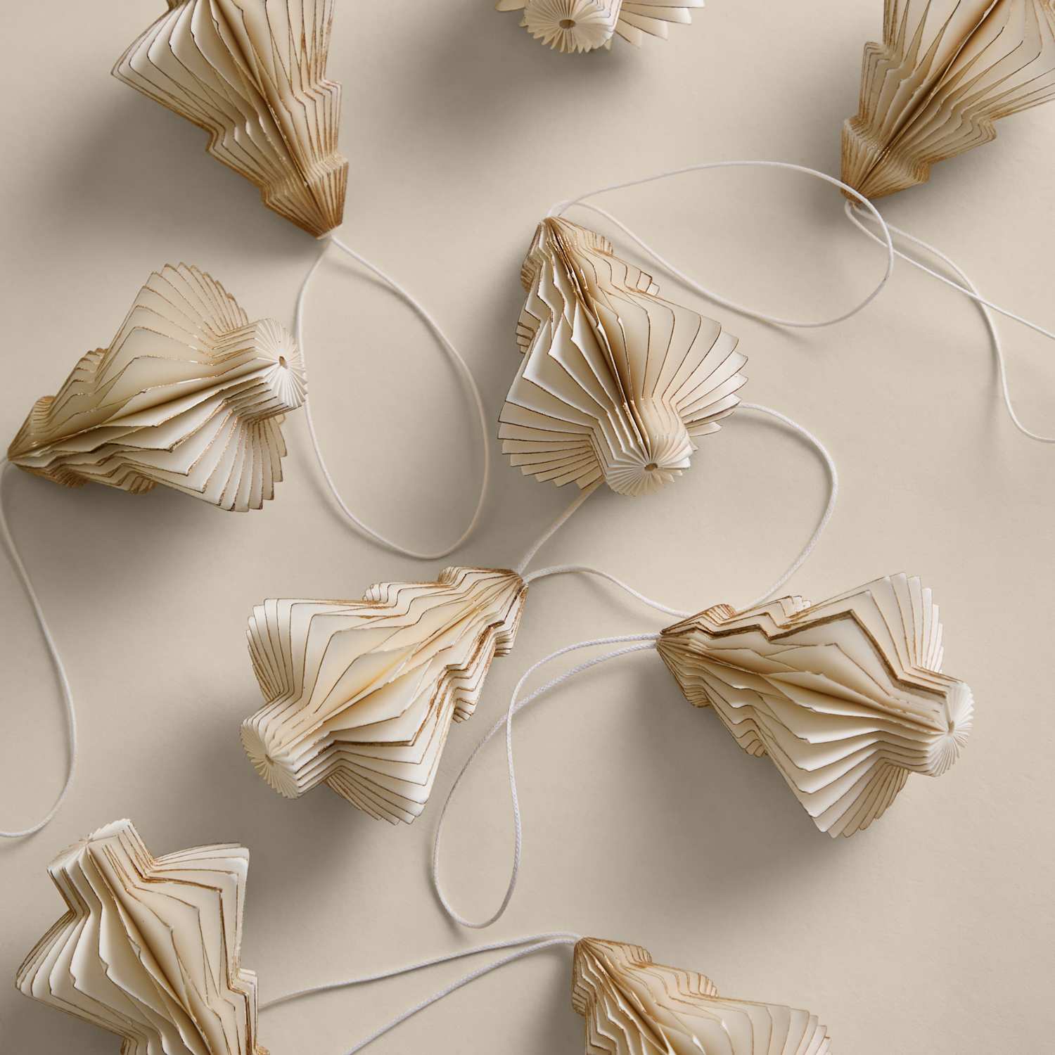 M&S 9 Pack Paper Tree Baubles - Cream