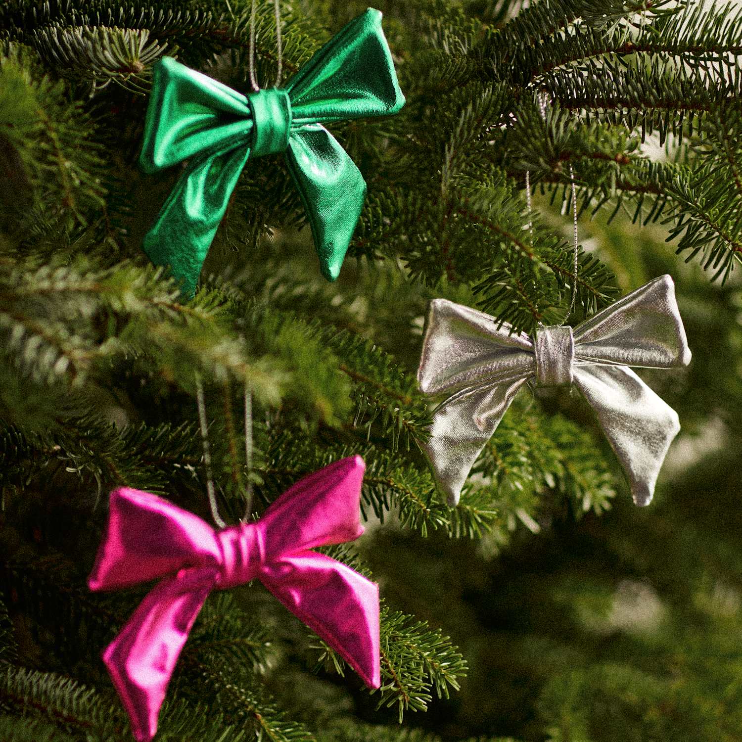 M&S 3 Pack Metallic Bows - Multi