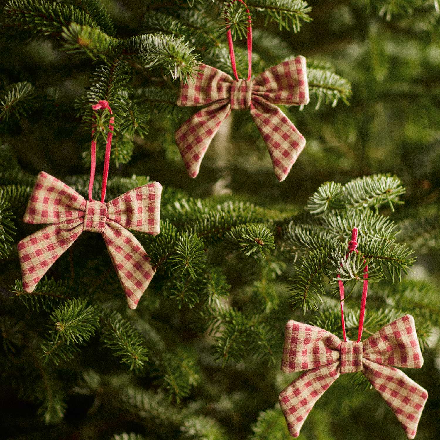 M&S 3 Pack Woven Gingham Bows - Red Mix