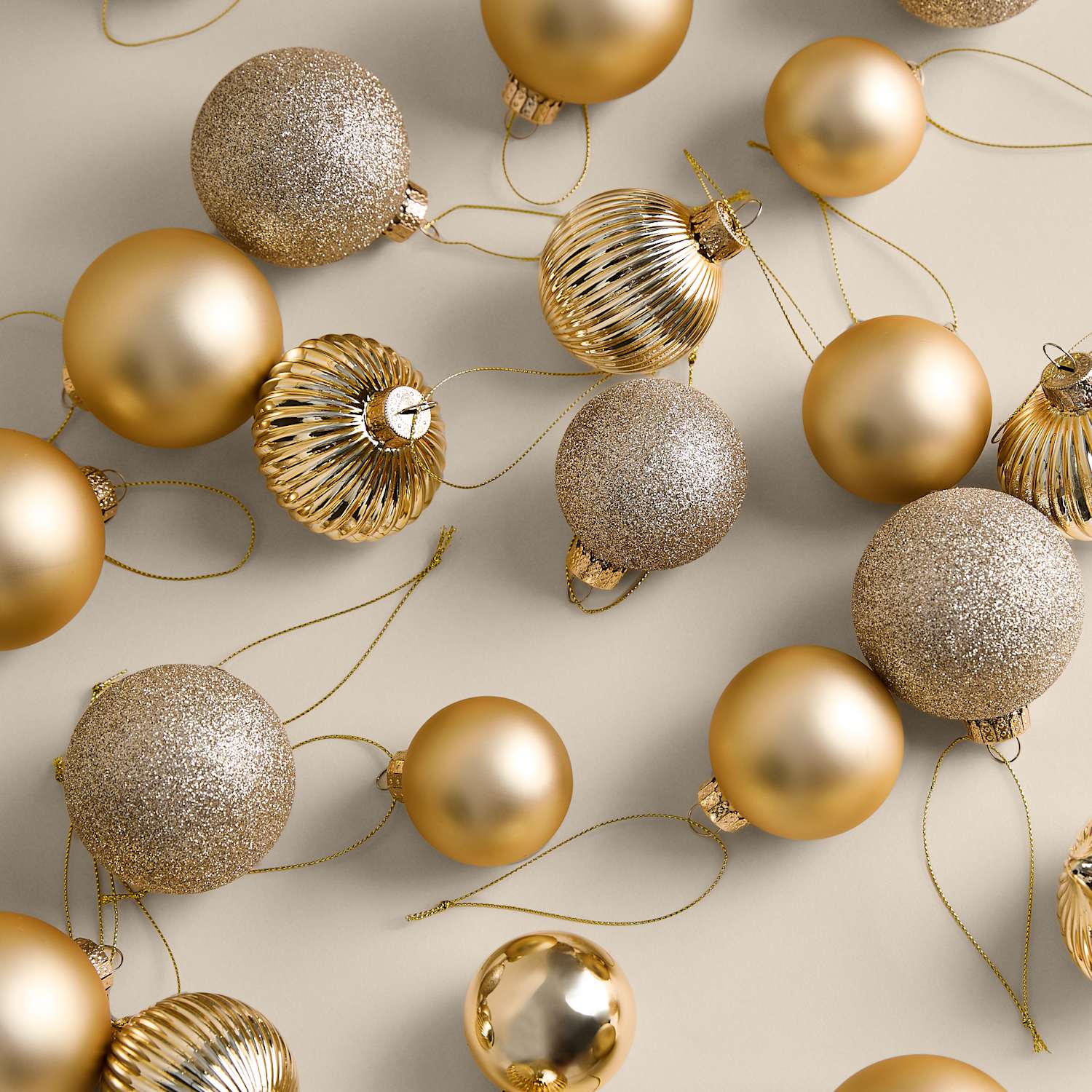M&S 50 Pack Glass Baubles - Gold
