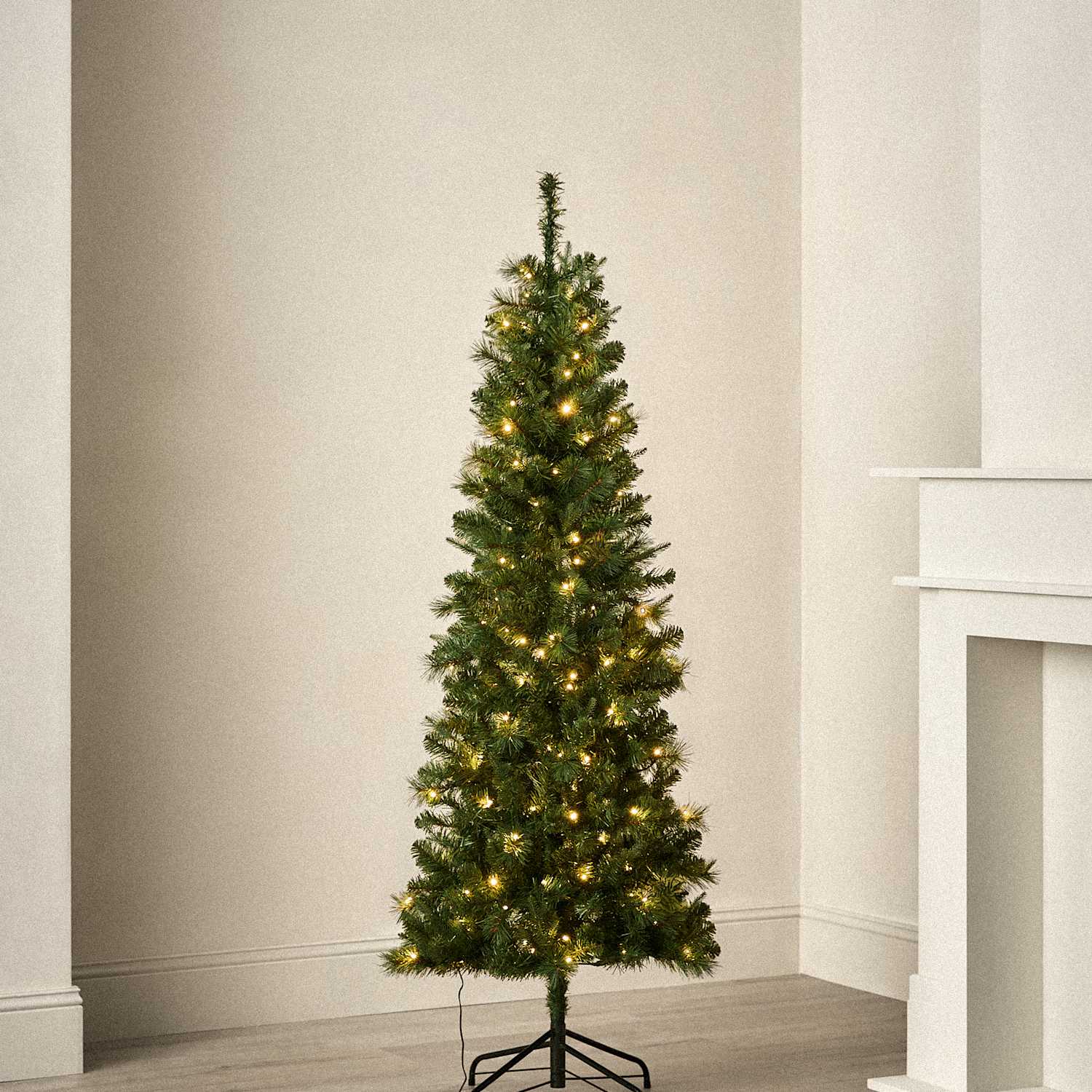 M&S 6ft Pre-Lit Slim Monterey and Scots Pine Christmas Tree - Green