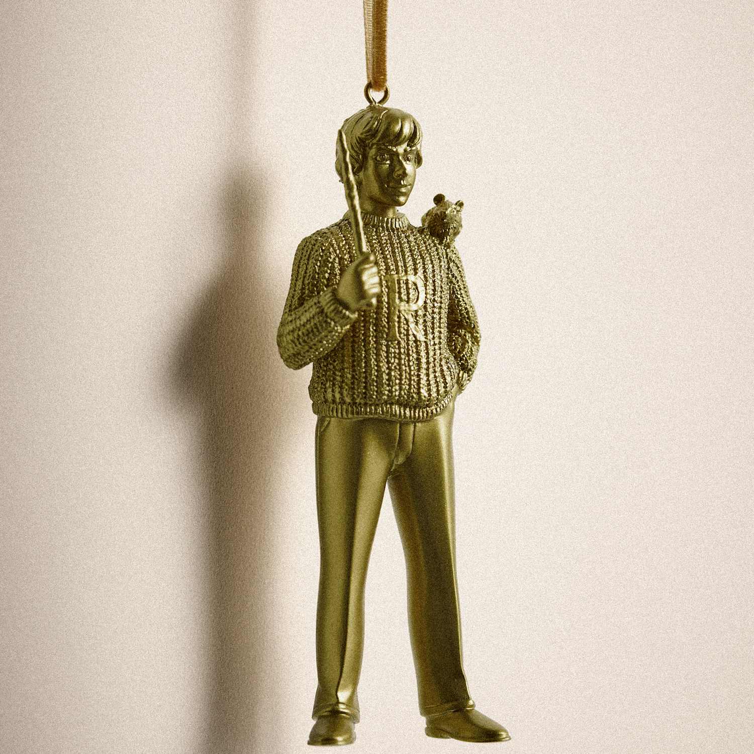 M&S Harry Potter Ron Tree Decoration - Gold Mix