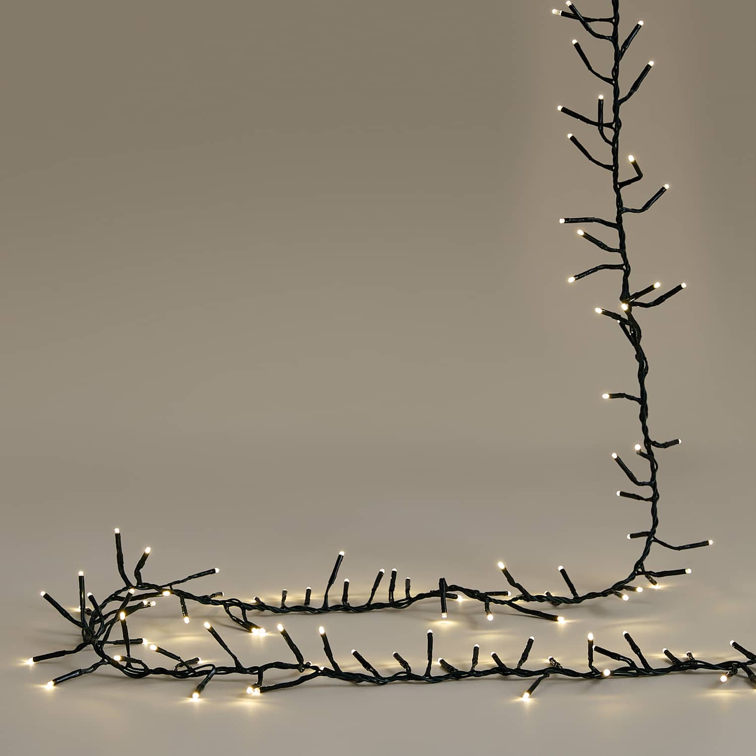 M&S 1000 Warm White Cluster Battery String Lights