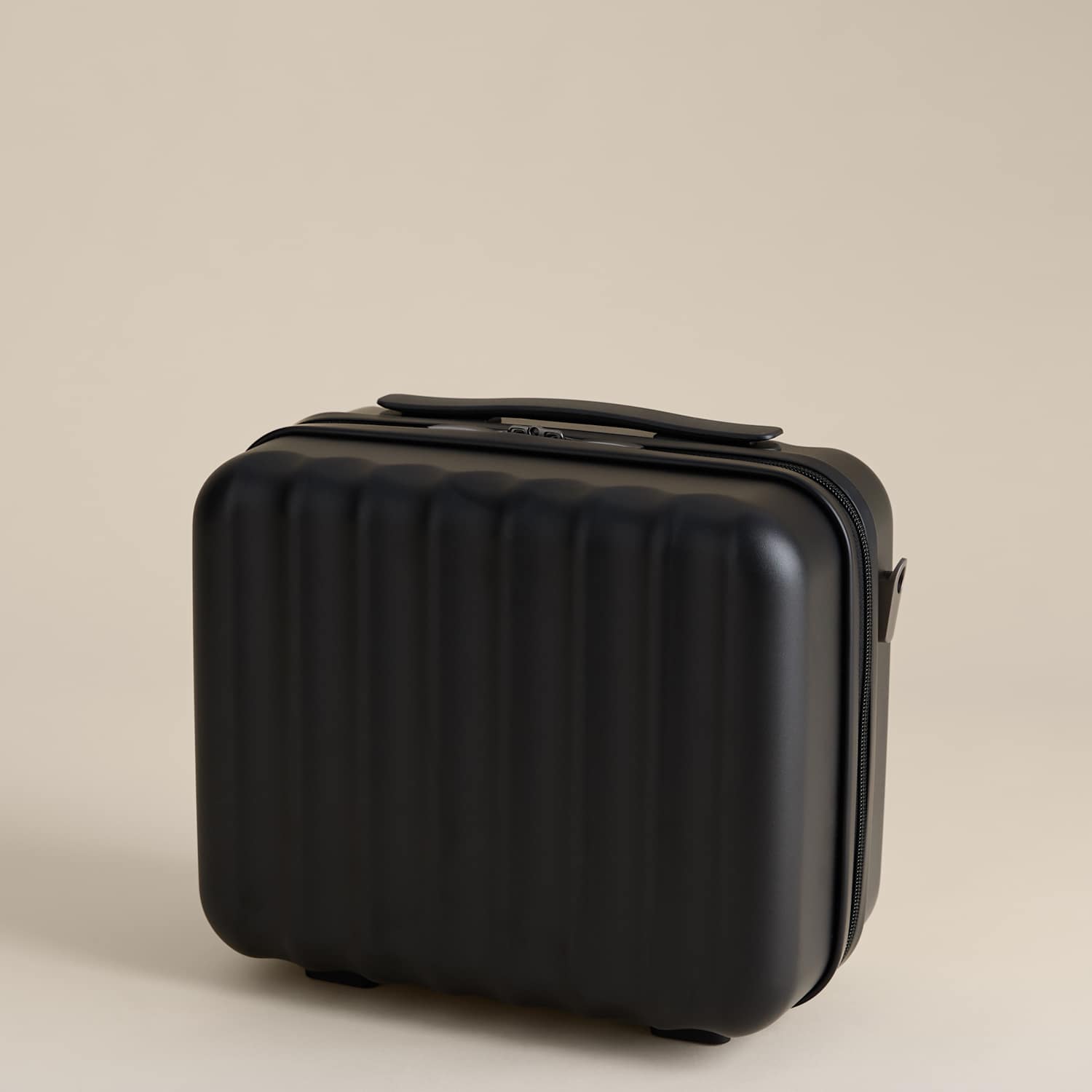 M&S Mykonos Hard Shell Vanity Case - Black
