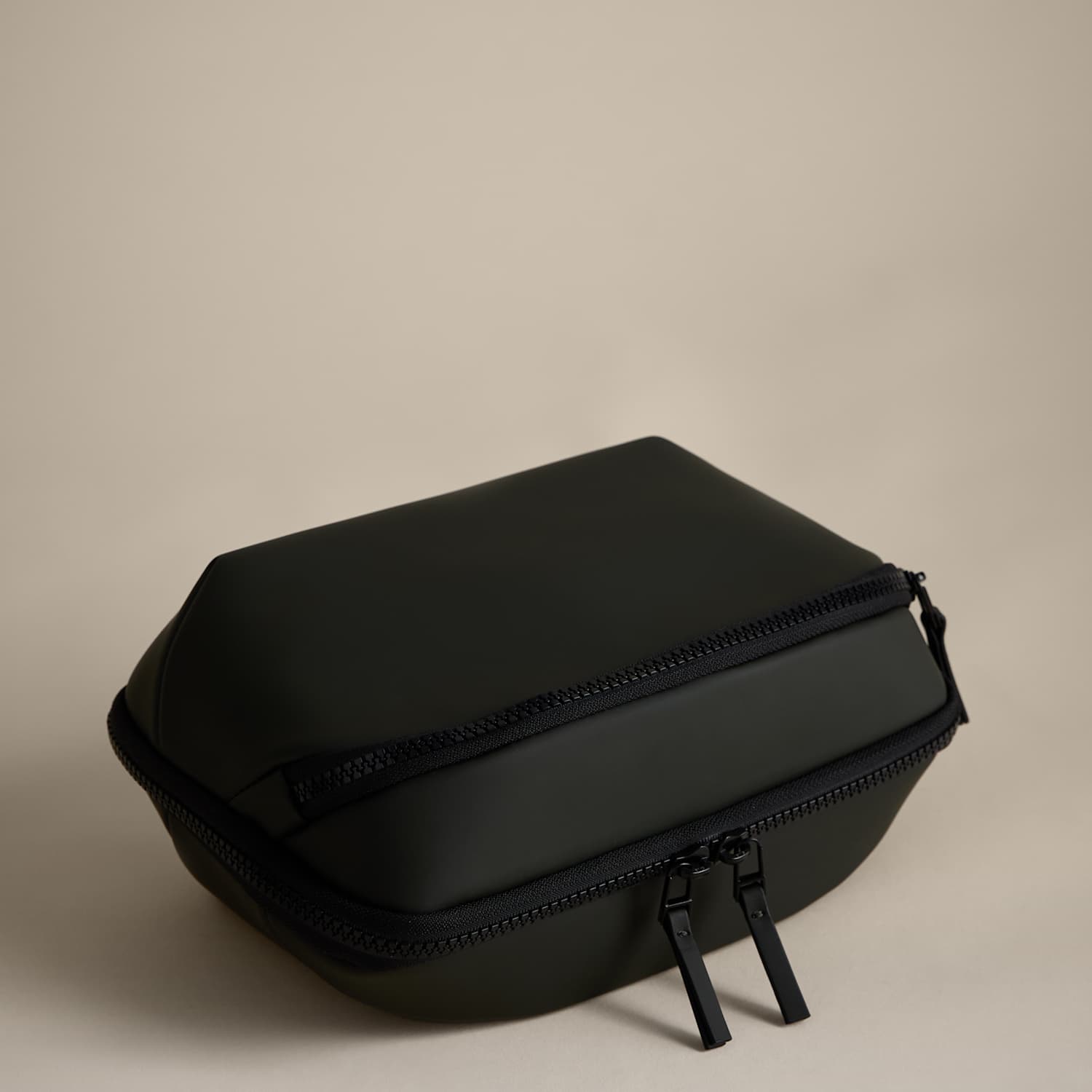M&S Rubberised Travel Tech Organiser - Khaki