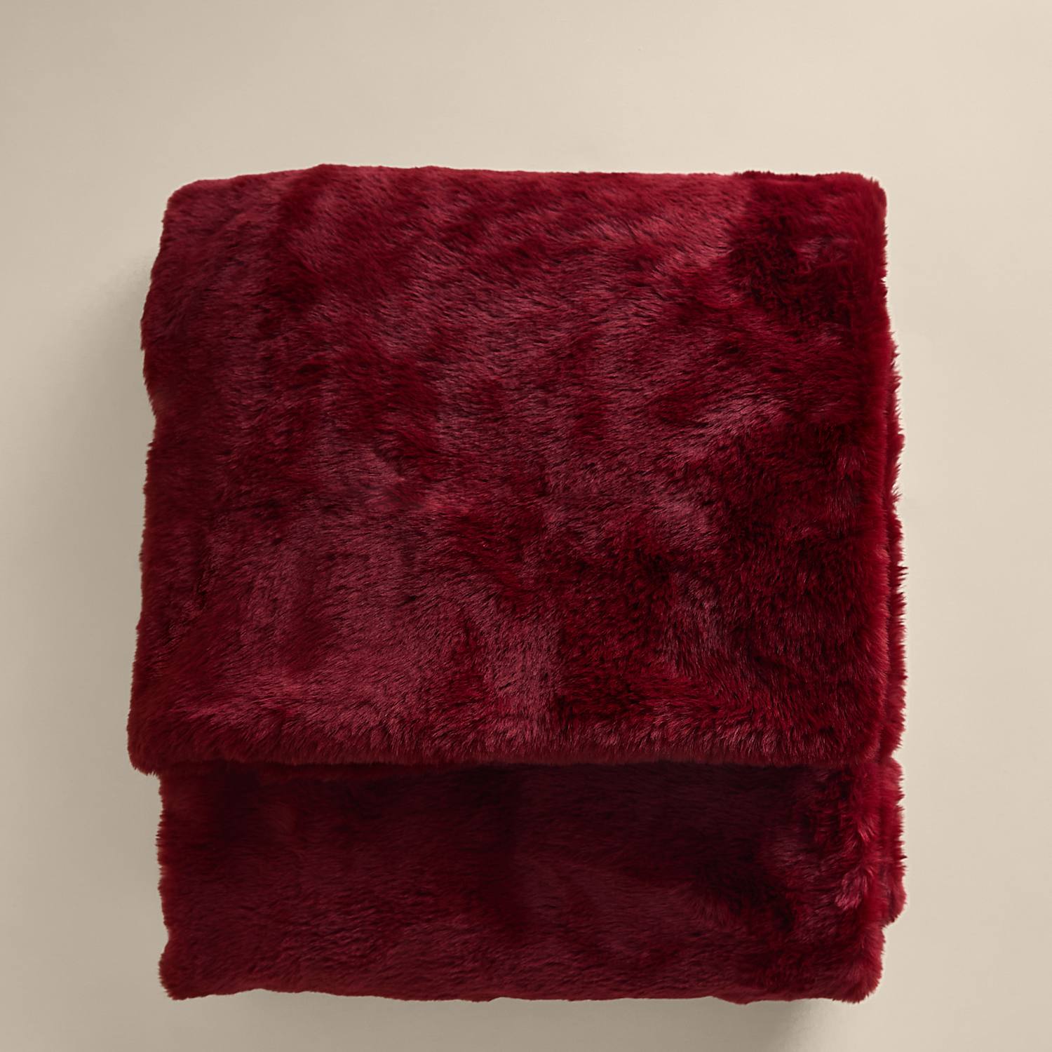 M&S Supersoft Faux Fur Large Throw - Deep Red