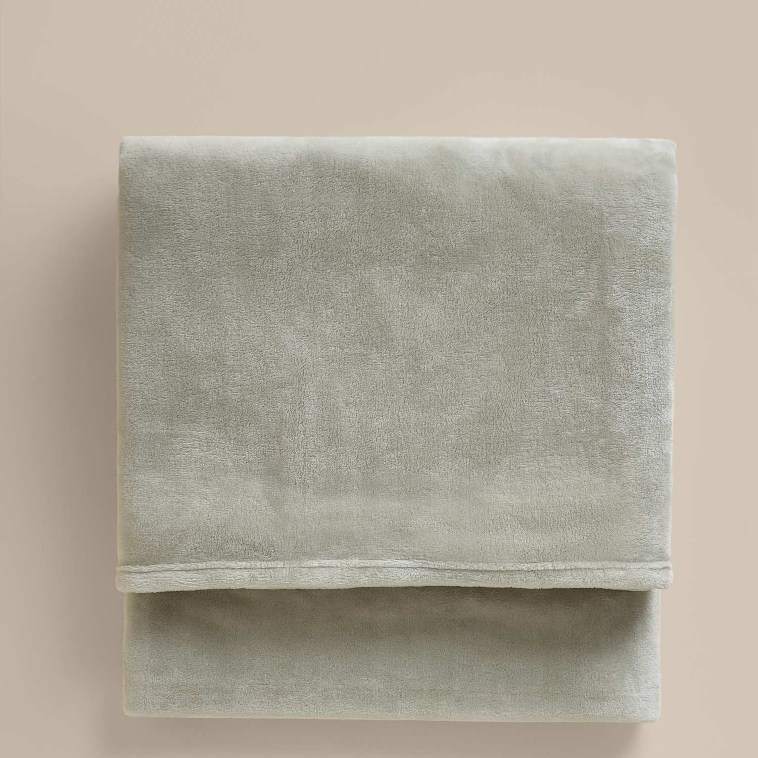 M&S Soft Fleece Throw - Large - Green