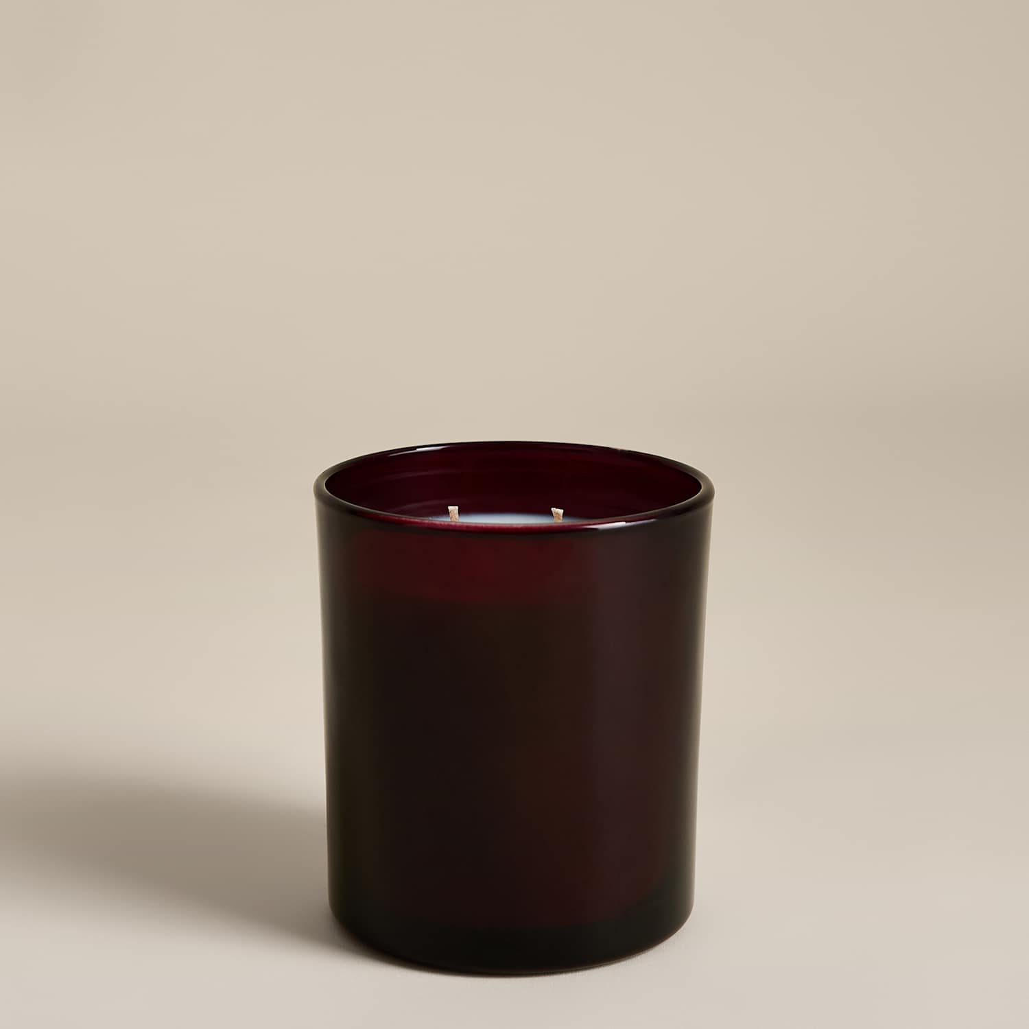 M&S Mandarin, Clove & Cinnamon 2 Wick Candle - Red Mix