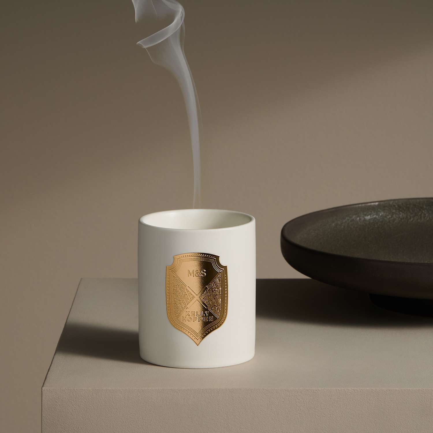 M&S X Kelly Hoppen No.1 Fragrance Candle - White Mix