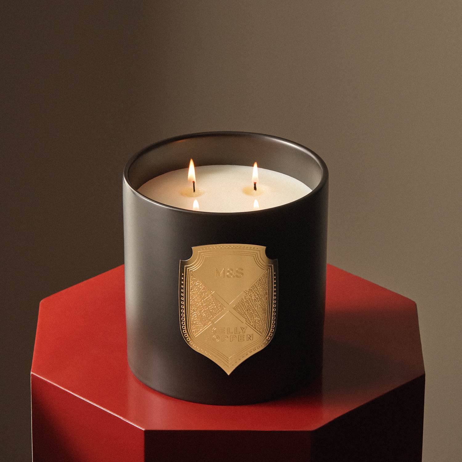 M&S X Kelly Hoppen No. 2 Large Fragrance Decorative 4 Wick Candle - Black Mix