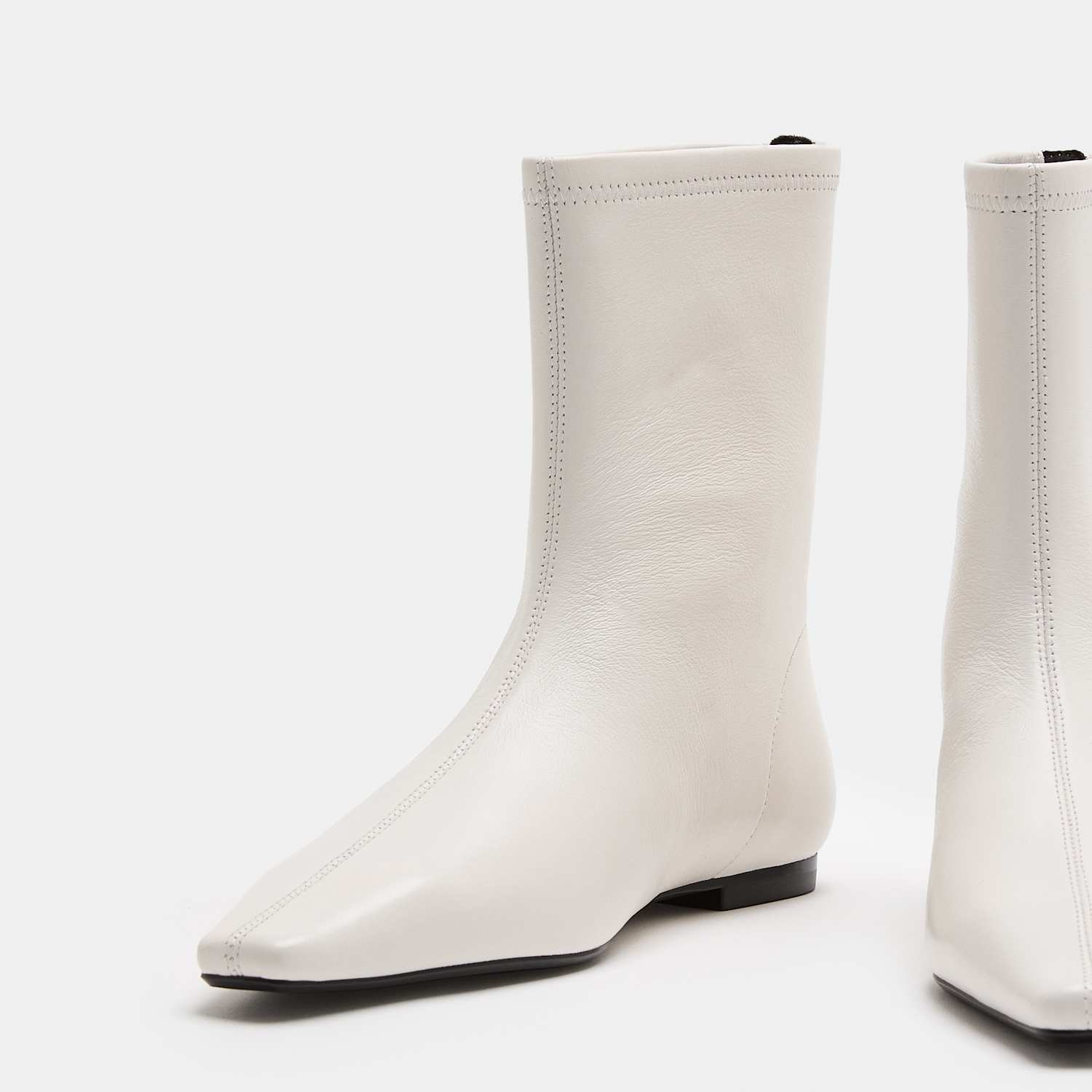 M&S Women's Leather Flat Chisel Toe Sock Boot - 7 - White