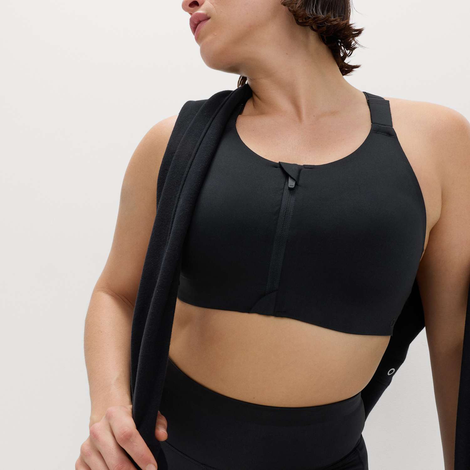 Goodmove Women's Ultimate Support Zip Up Non Wired Sports Bra A-GG - 34E - Black Mix