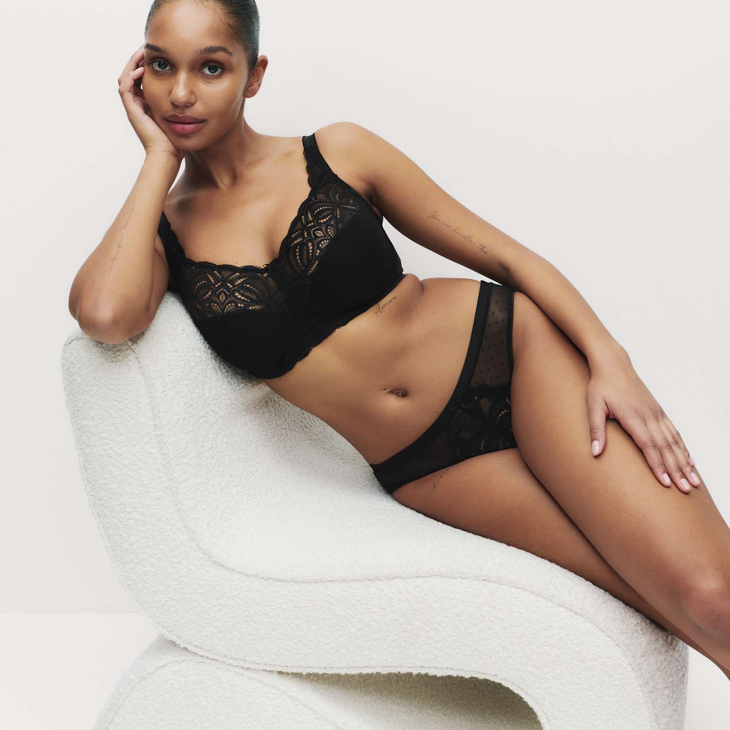 M&S Women's Amelia Lace Non Wired Total Support Bra B-H - 44H - Black