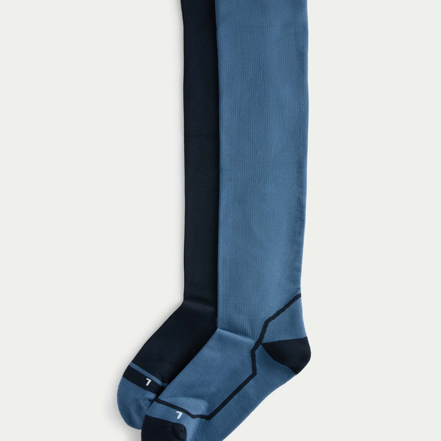 M&S Men's 2 Pack Light Compression Socks - 6-8 ½ - Blue Mix