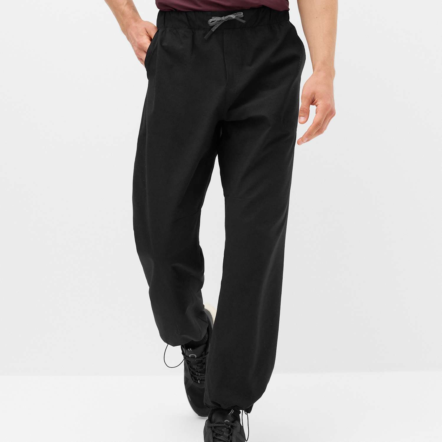 Goodmove Men's Ripstop Cuffed Joggers - S - Black