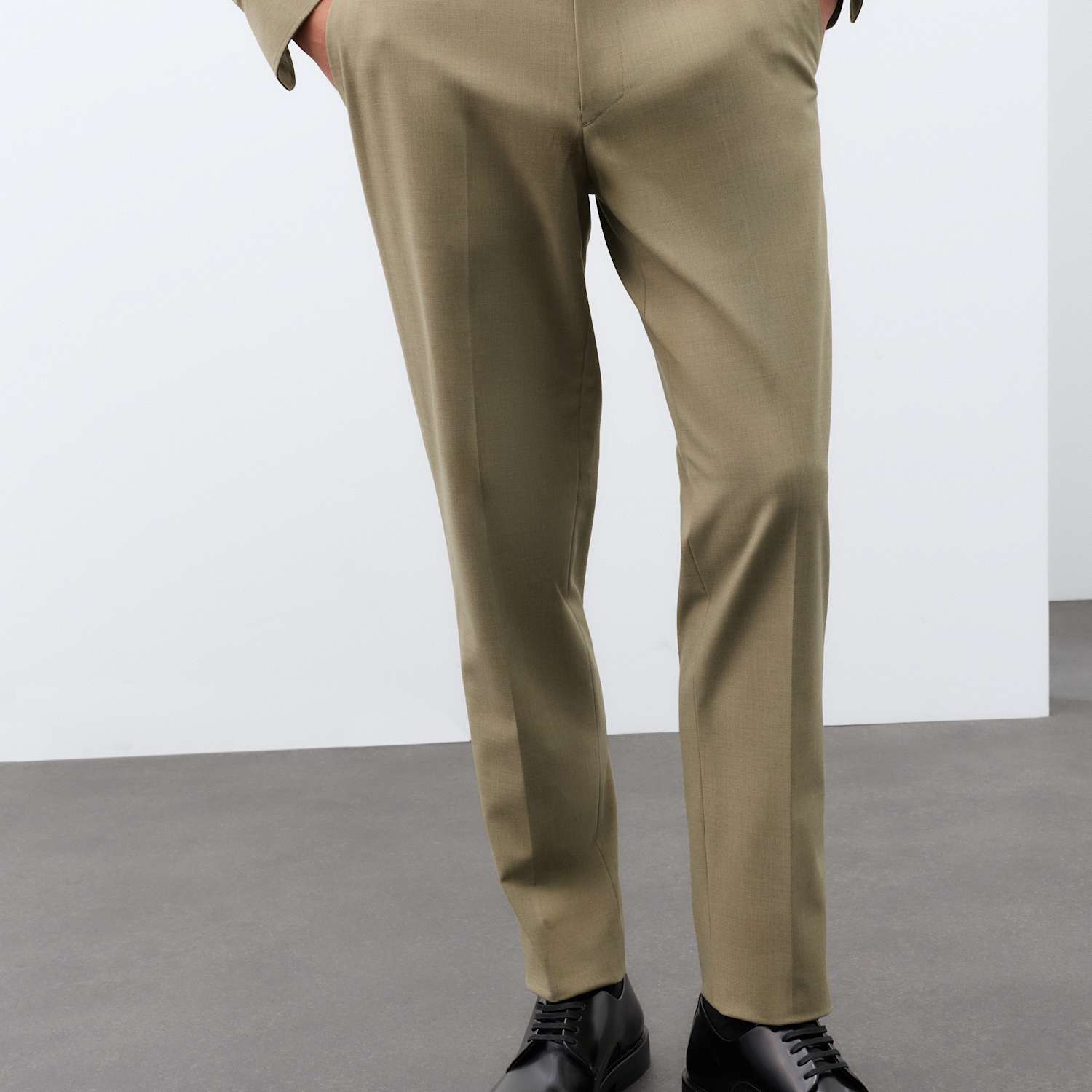 Autograph Men's Tapered Fit Flat Front Performance Trousers - 30 - Sable