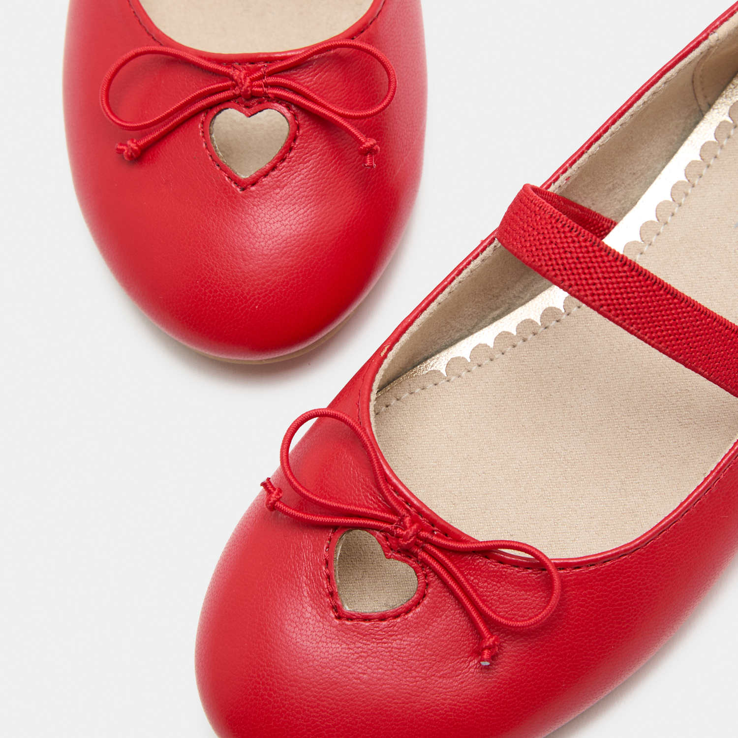M&S Boys Heart Keyhole Ballet Pumps (4 Small - 2 Large) - Red