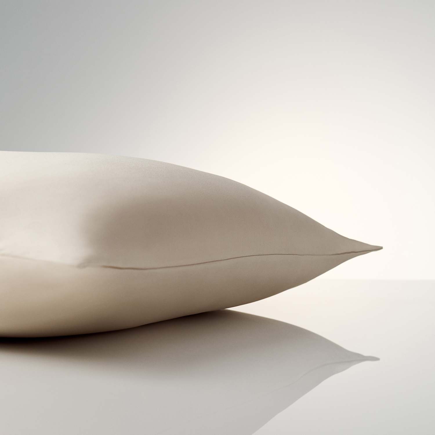 M&S Pure Mulberry Silk Pillowcase - Mink