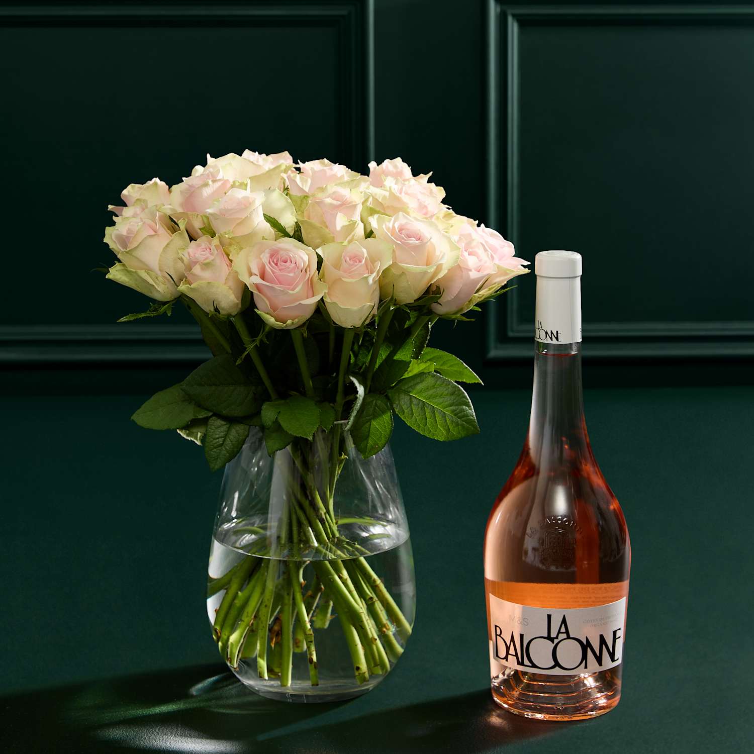 M&S Flower Market Blush Rose Abundance Bouquet with Balconne Rosé