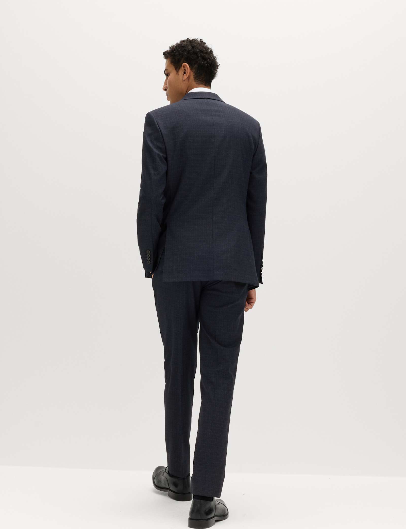3 Piece Slim Fit Textured Stretch Suit - image 4