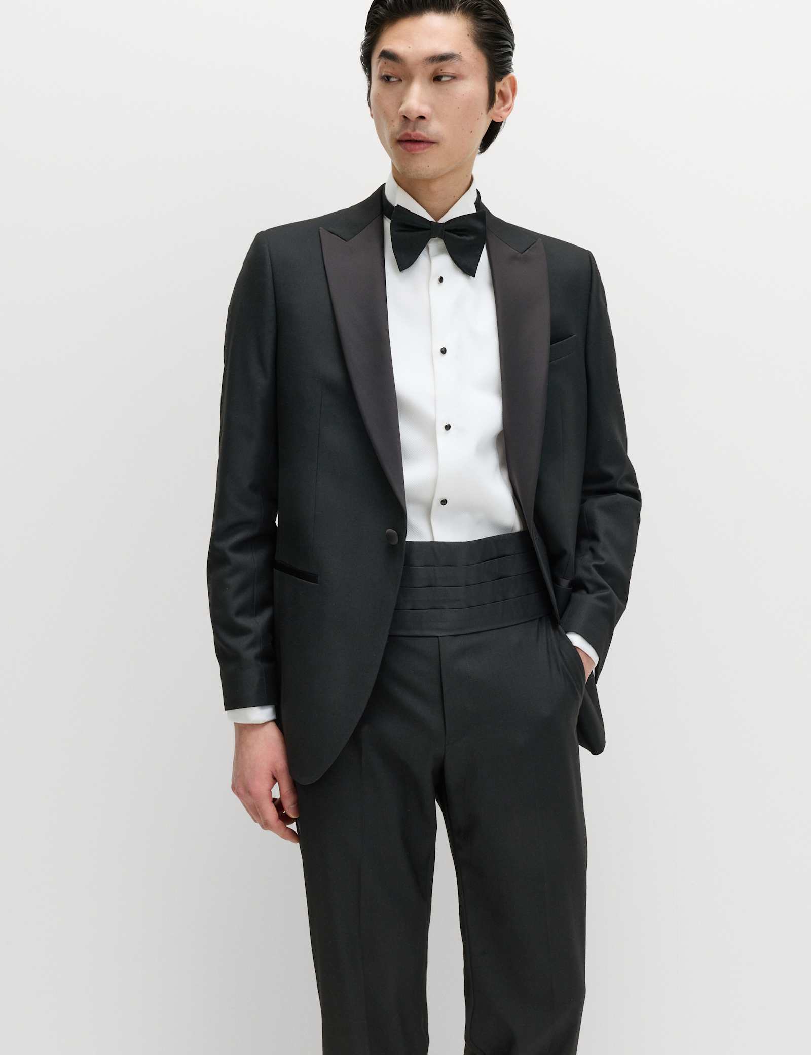2 Piece Regular Fit Stretch Tuxedo Suit - image 5
