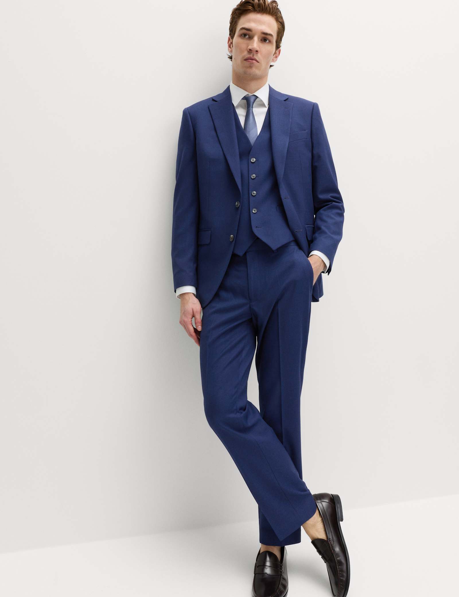3 Piece Regular Fit Stretch Ultimate Suit - image 2