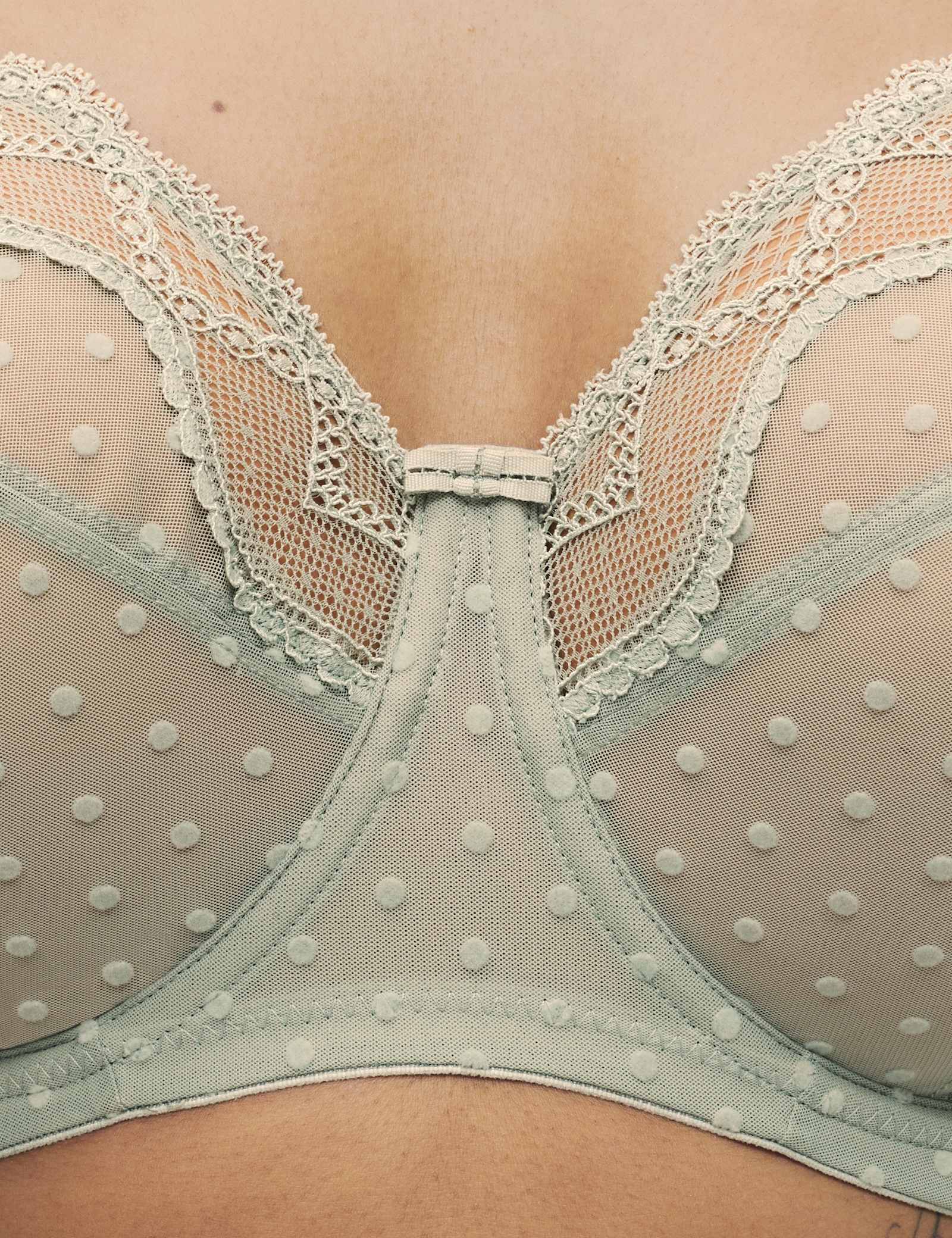 Mesh Wired Extra Support Bra Set F-J - image 4