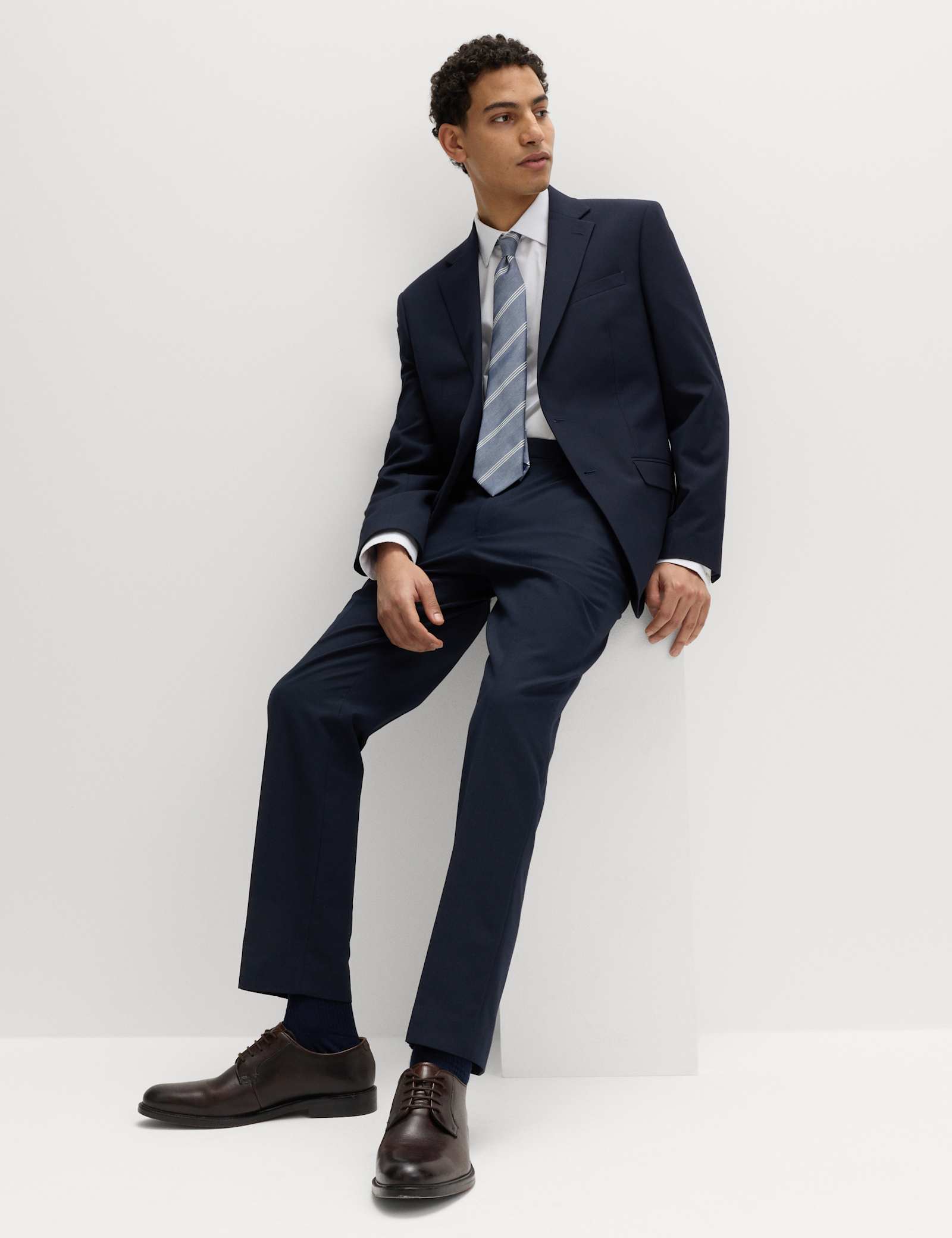 2 Piece Regular Fit Suit - image 5