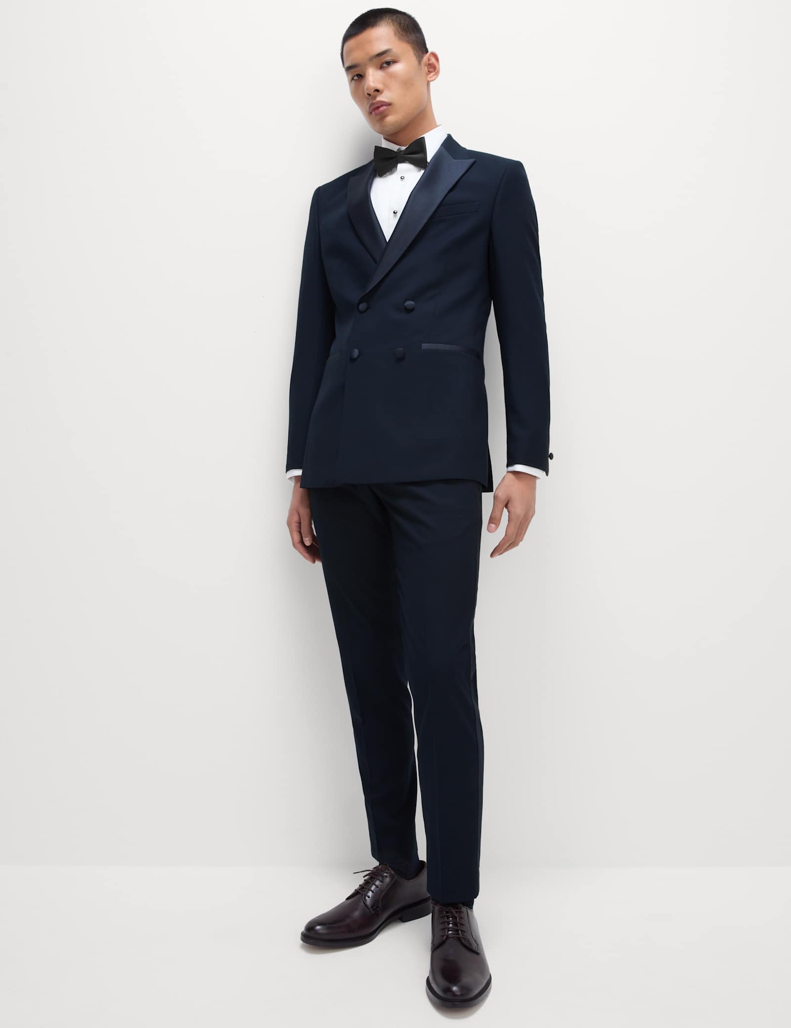 2 Piece Slim Fit Double Breasted Tuxedo Suit - image 5