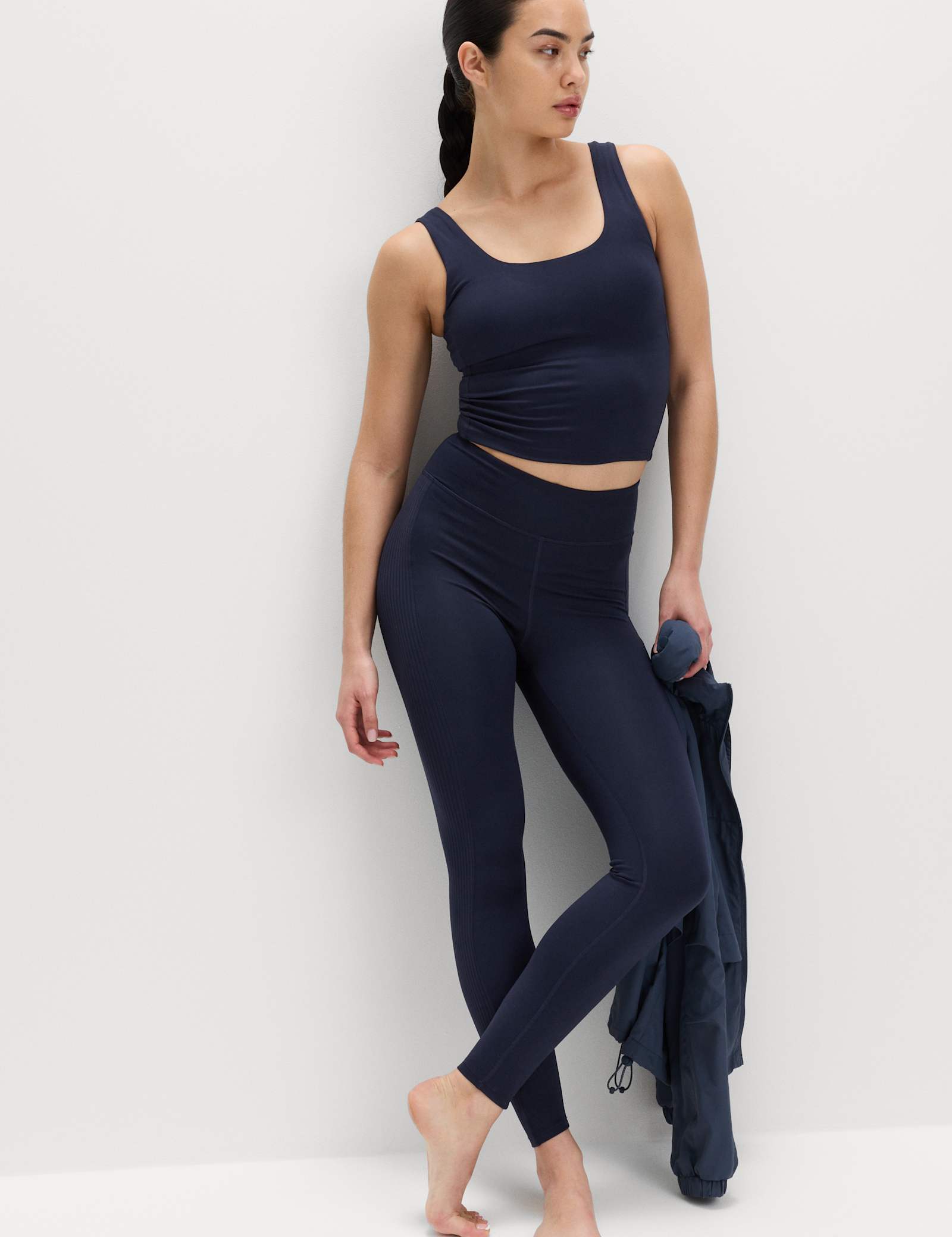 Go Balance Crop Vest & Leggings Set - image 4