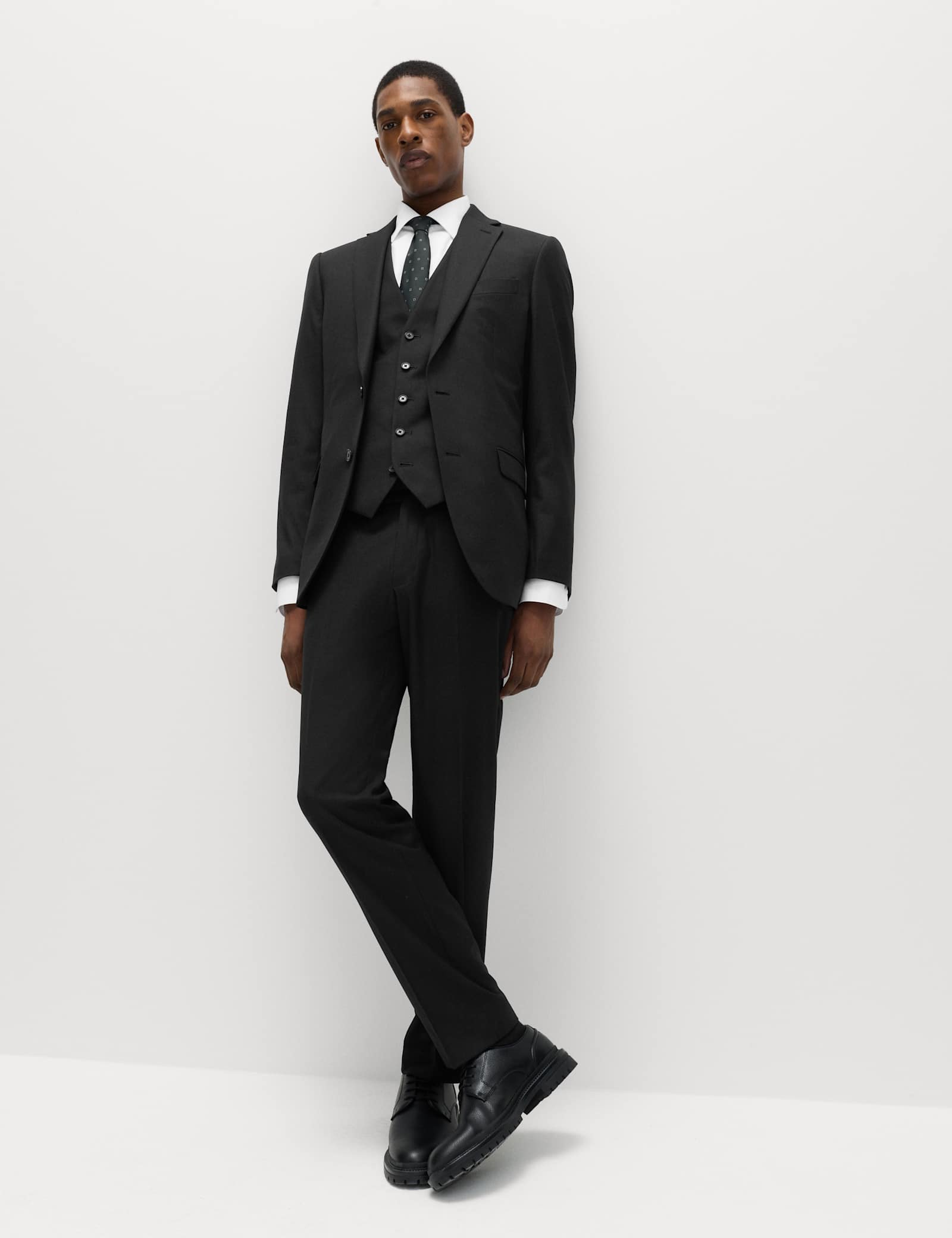 2 Piece Tailored Fit Stretch Suit - image 5