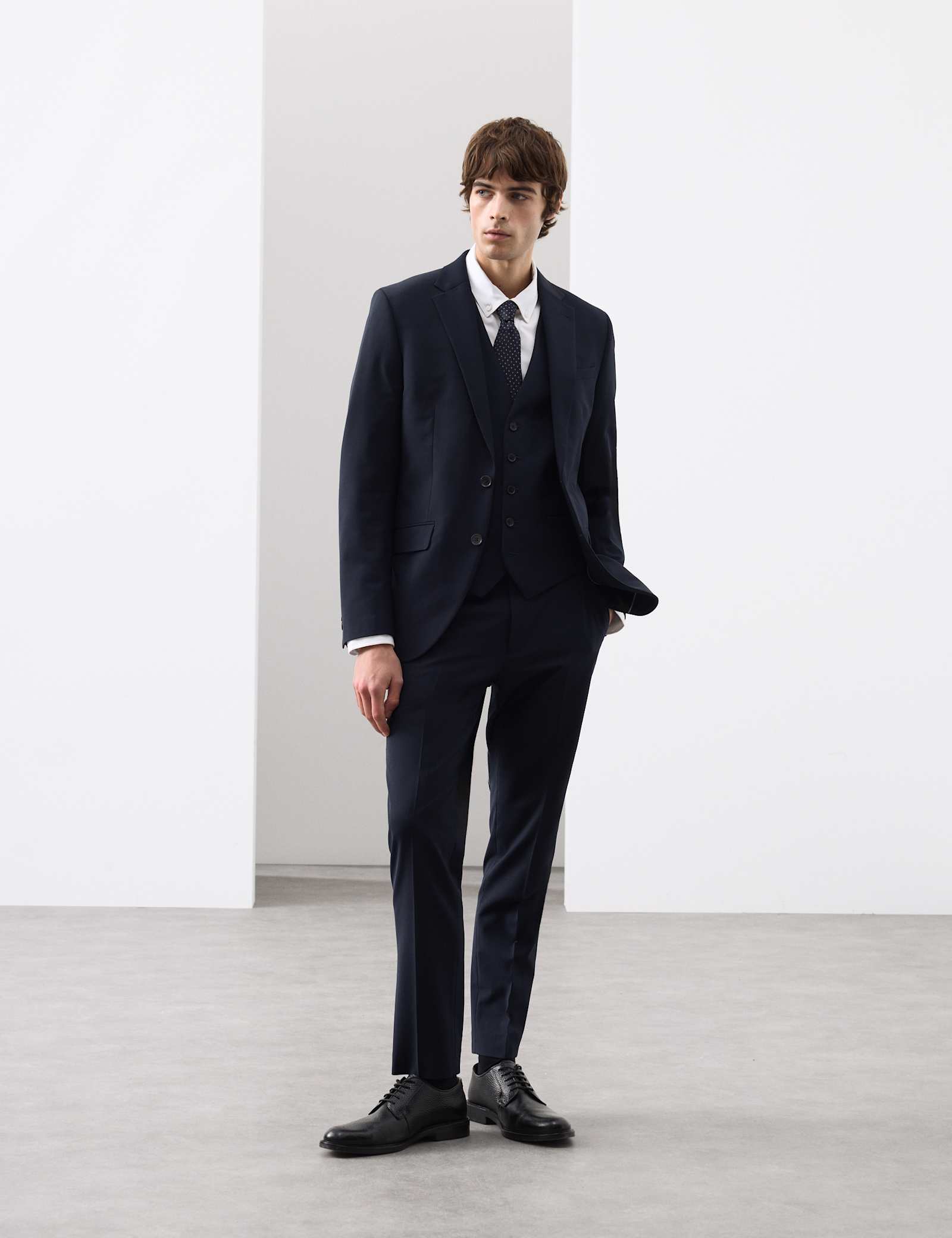3 Piece Slim Fit Performance Stretch Suit - image 5
