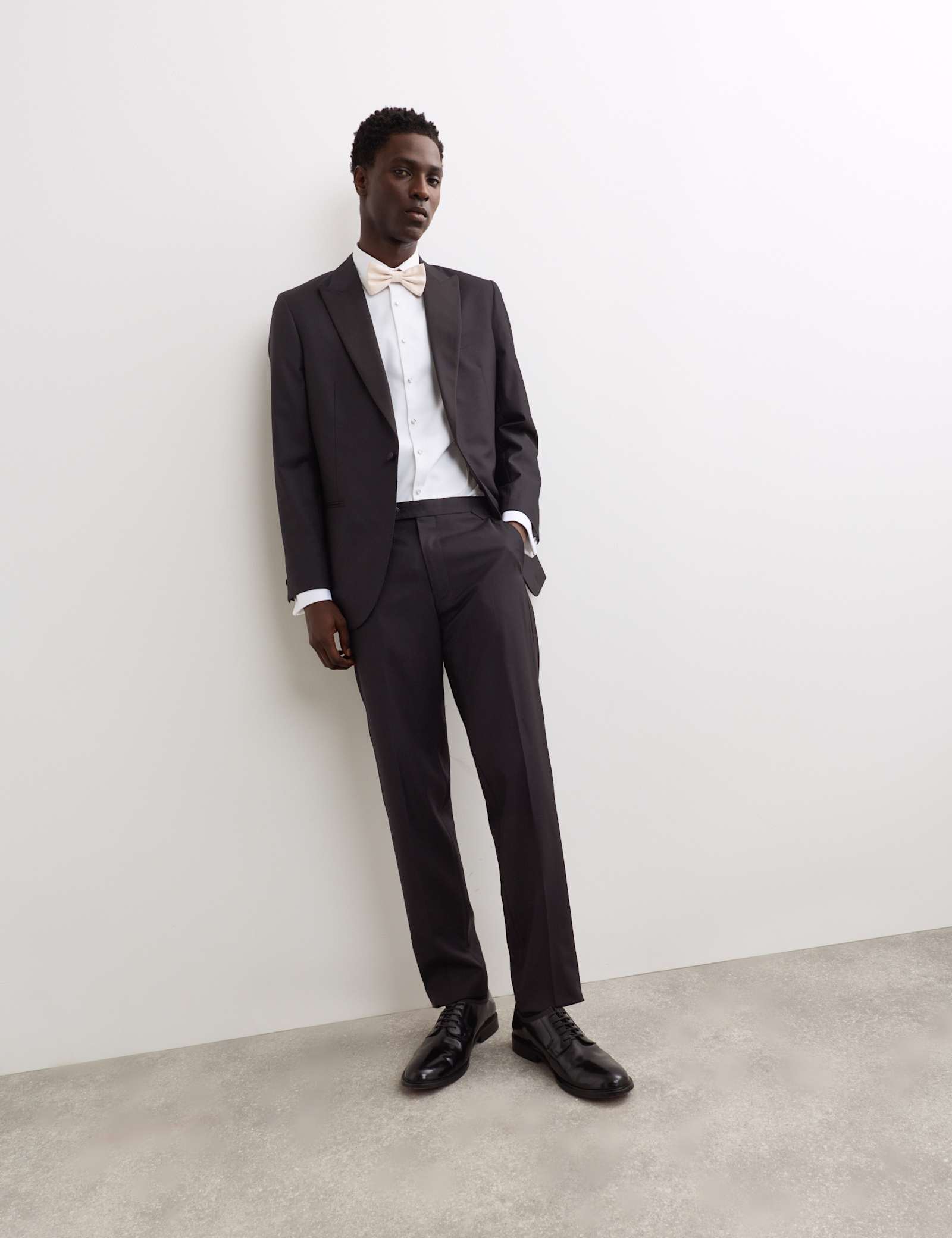 2 Piece Tailored Fit Pure Wool Tuxedo Suit - image 4