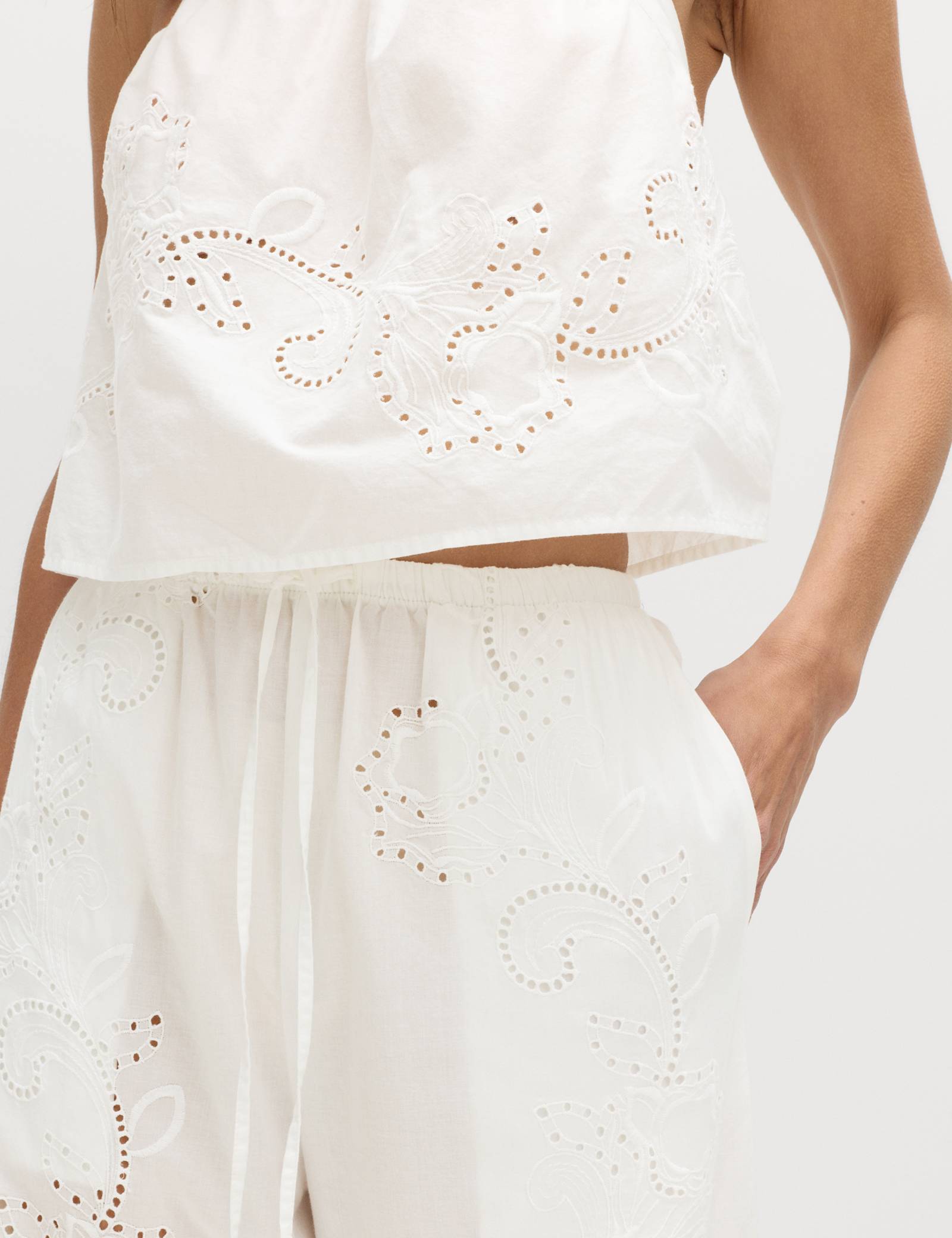Beach Top & Trousers Set - image 5