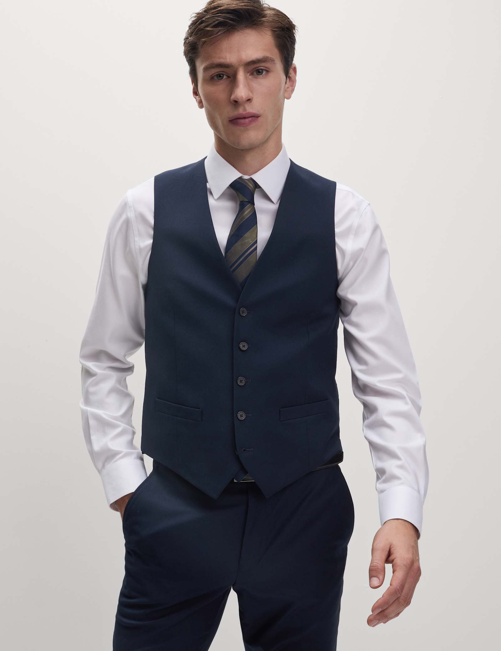 3 Piece Skinny Fit Stretch Suit - image 2