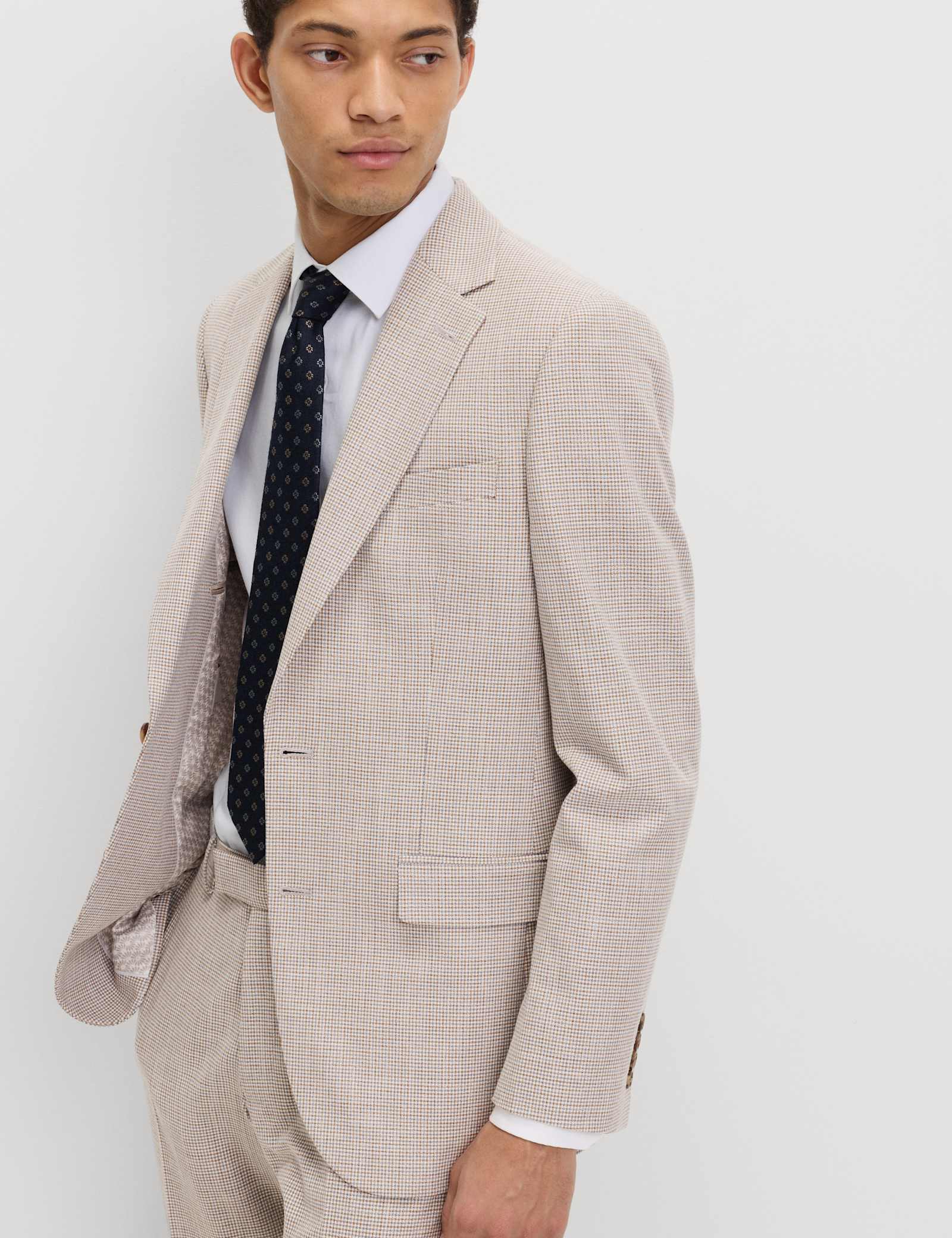 2 Piece Tailored Fit Grid Check Suit - image 4