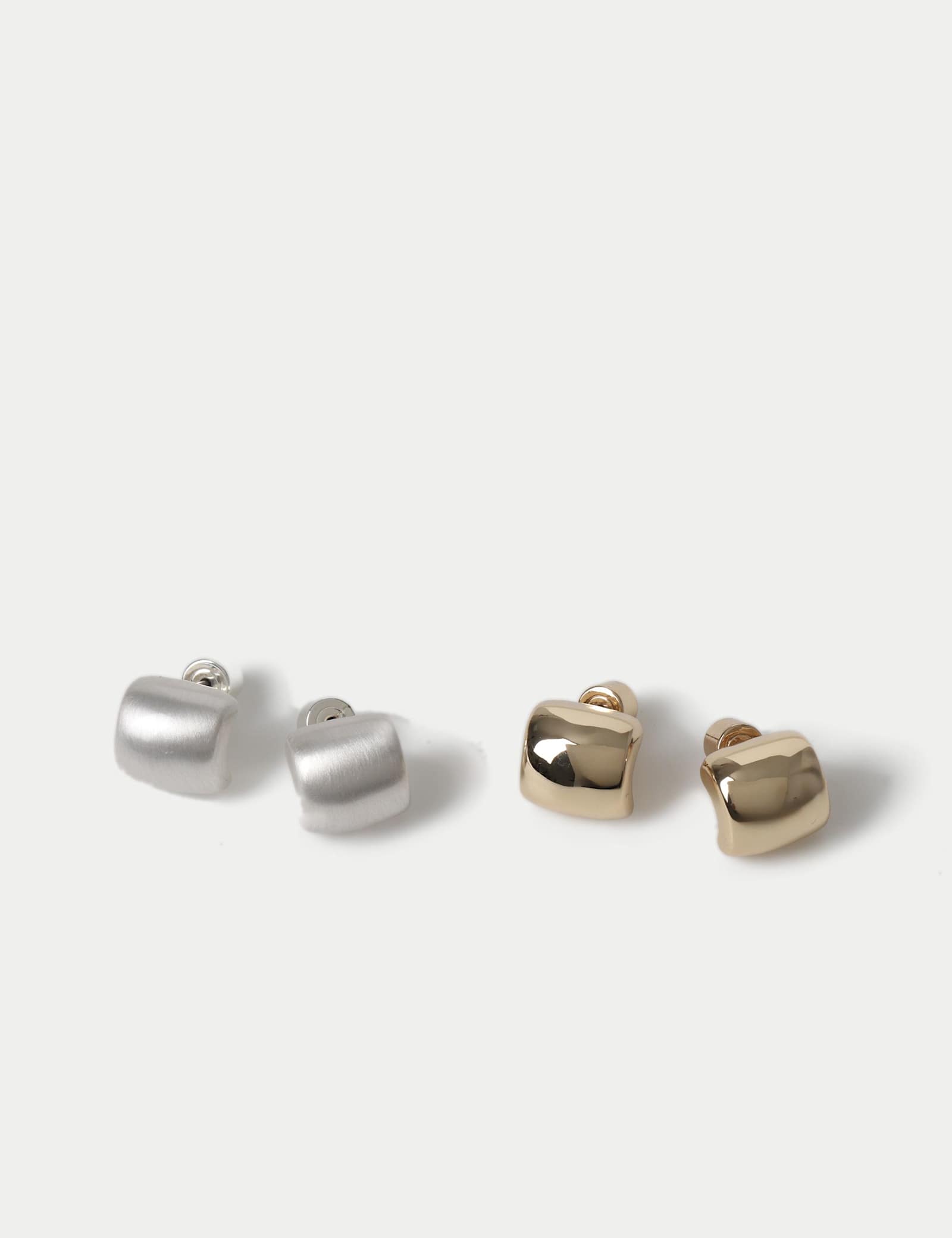 2 Pack Square Stud Earrings - image 2