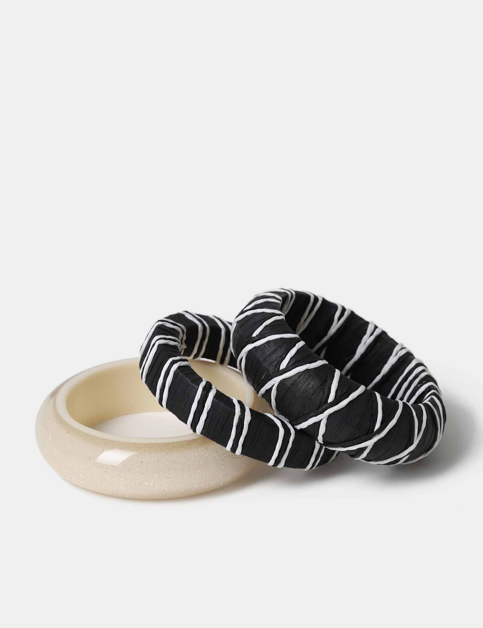 3 Pack Raffia Resin Bangles - image 2