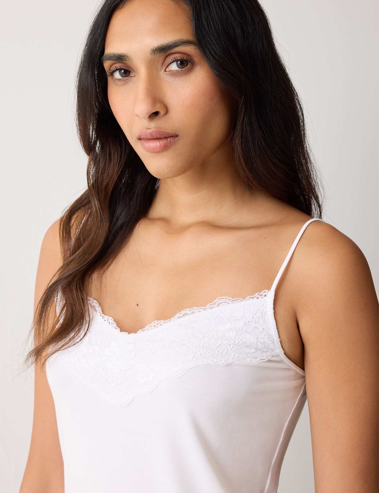 Modal Rich V-Neck Lace Vest - image 5