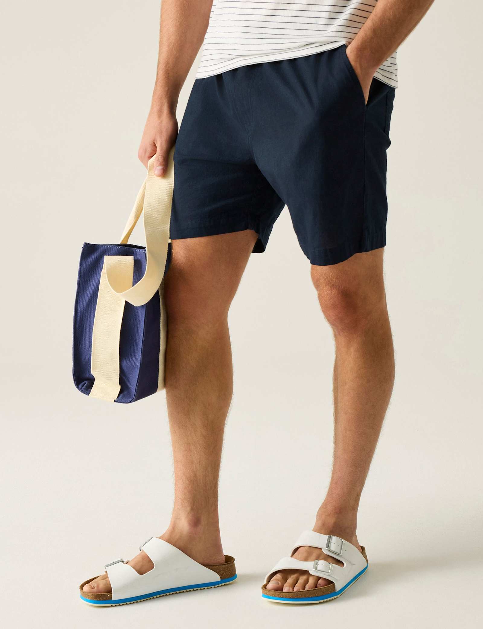 Hadlin Cotton Rich Shorts with Linen - image 5