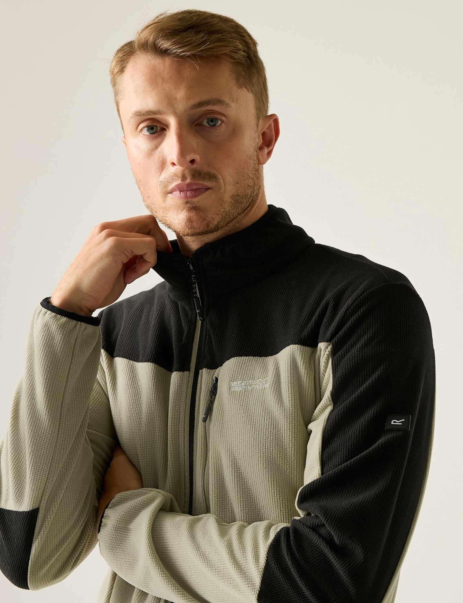 Freesdale Funnel Neck Zip Up Fleece - image 5