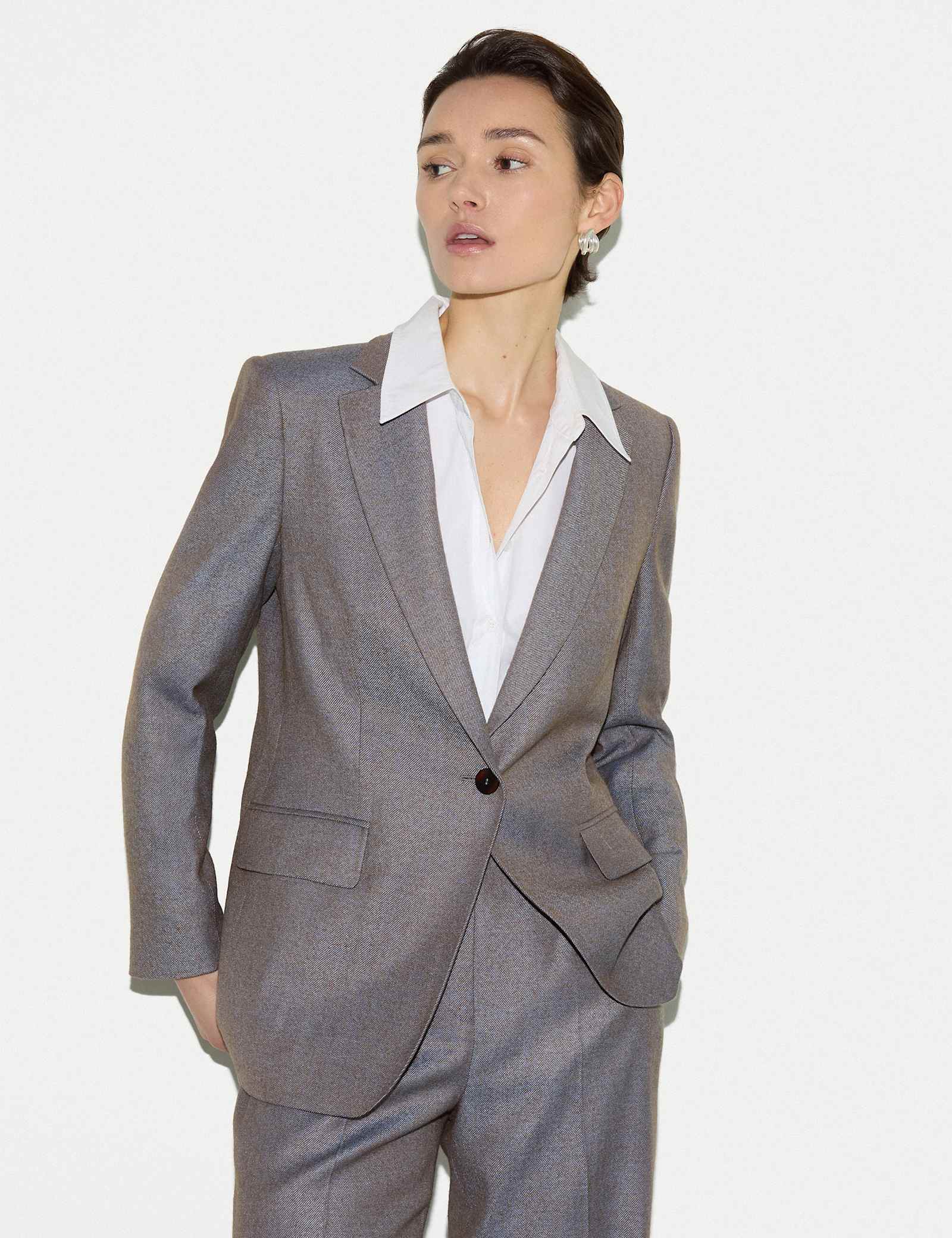 Wool Blend Tailored Single Breasted Blazer - image 2