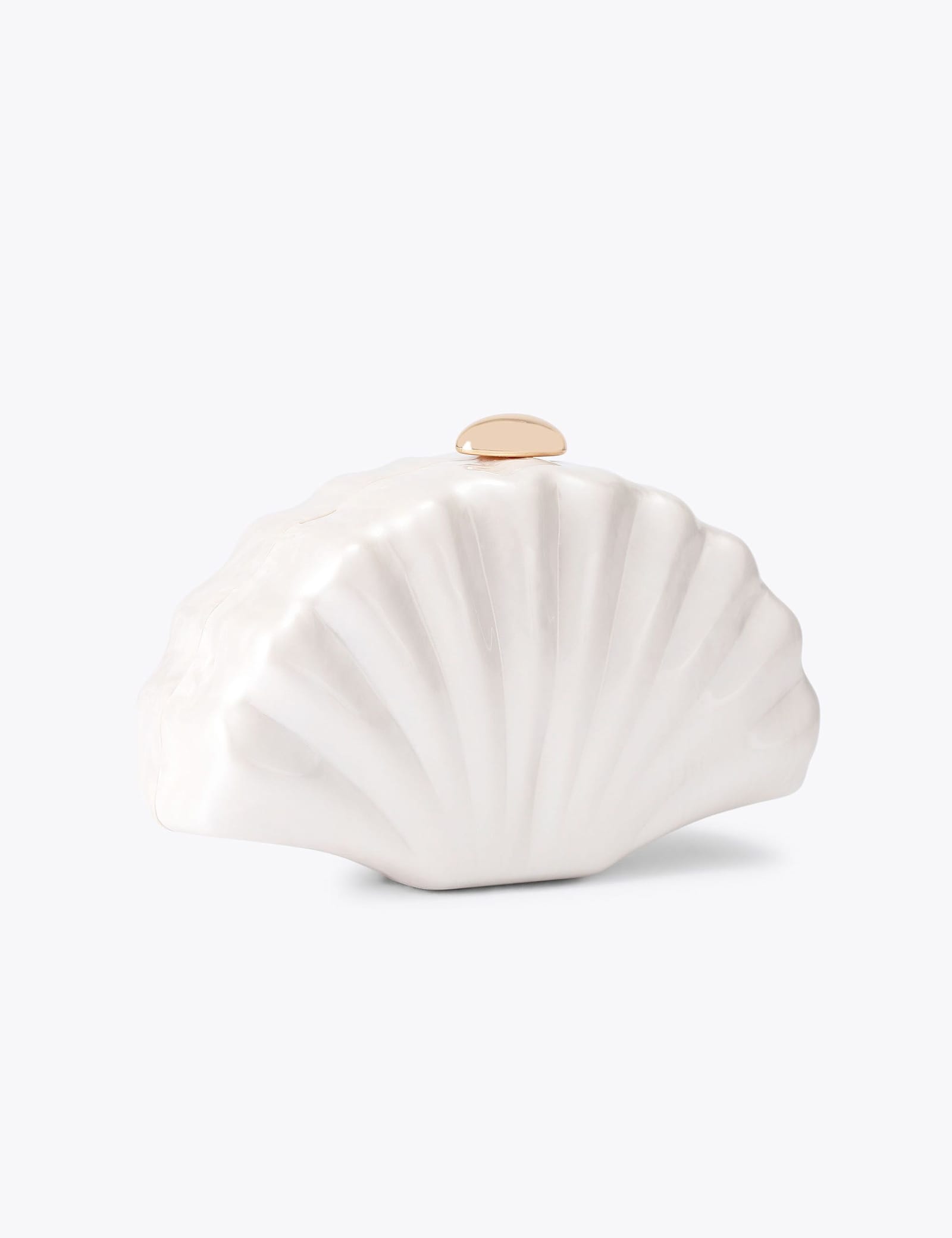 Chain Strap Seashell Clutch Bag - image 4