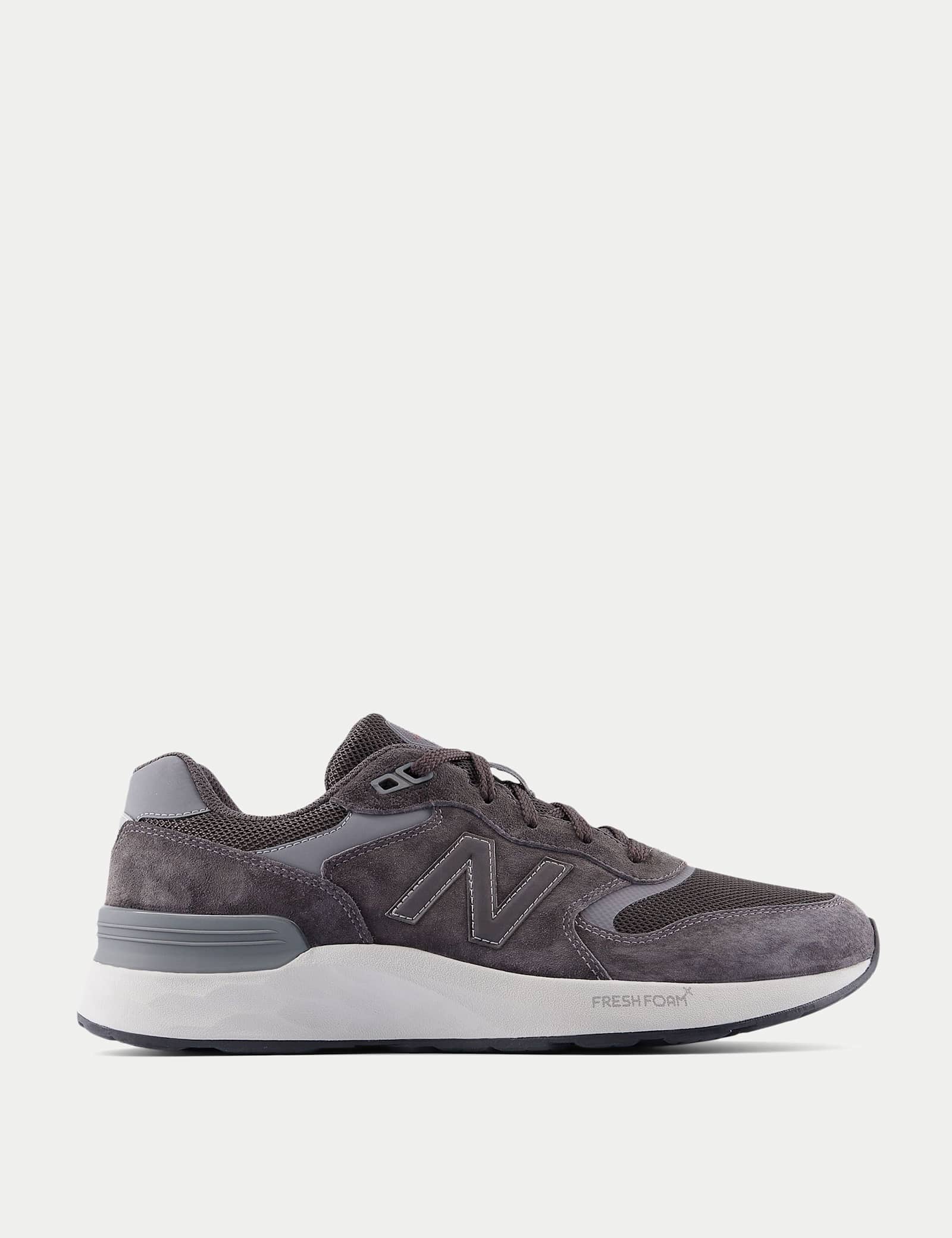 Fresh Foam 880 v6 Trainers - image 1