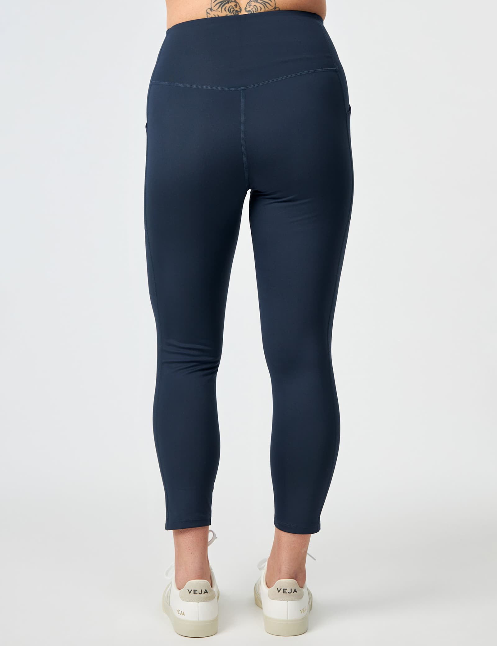 Pocket High Waisted 7/8 Leggings - image 5