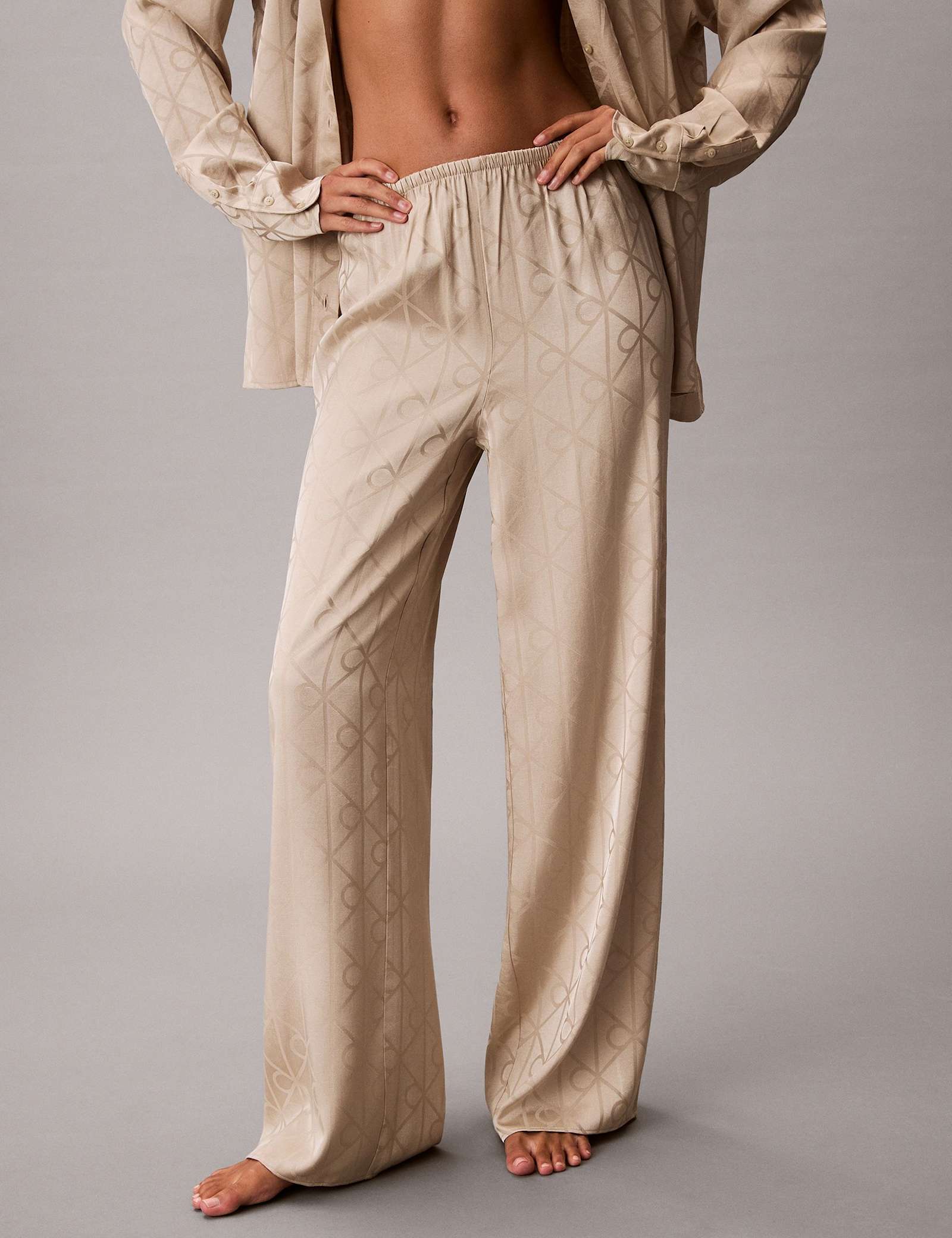 Satin Printed Pyjama Set - image 5
