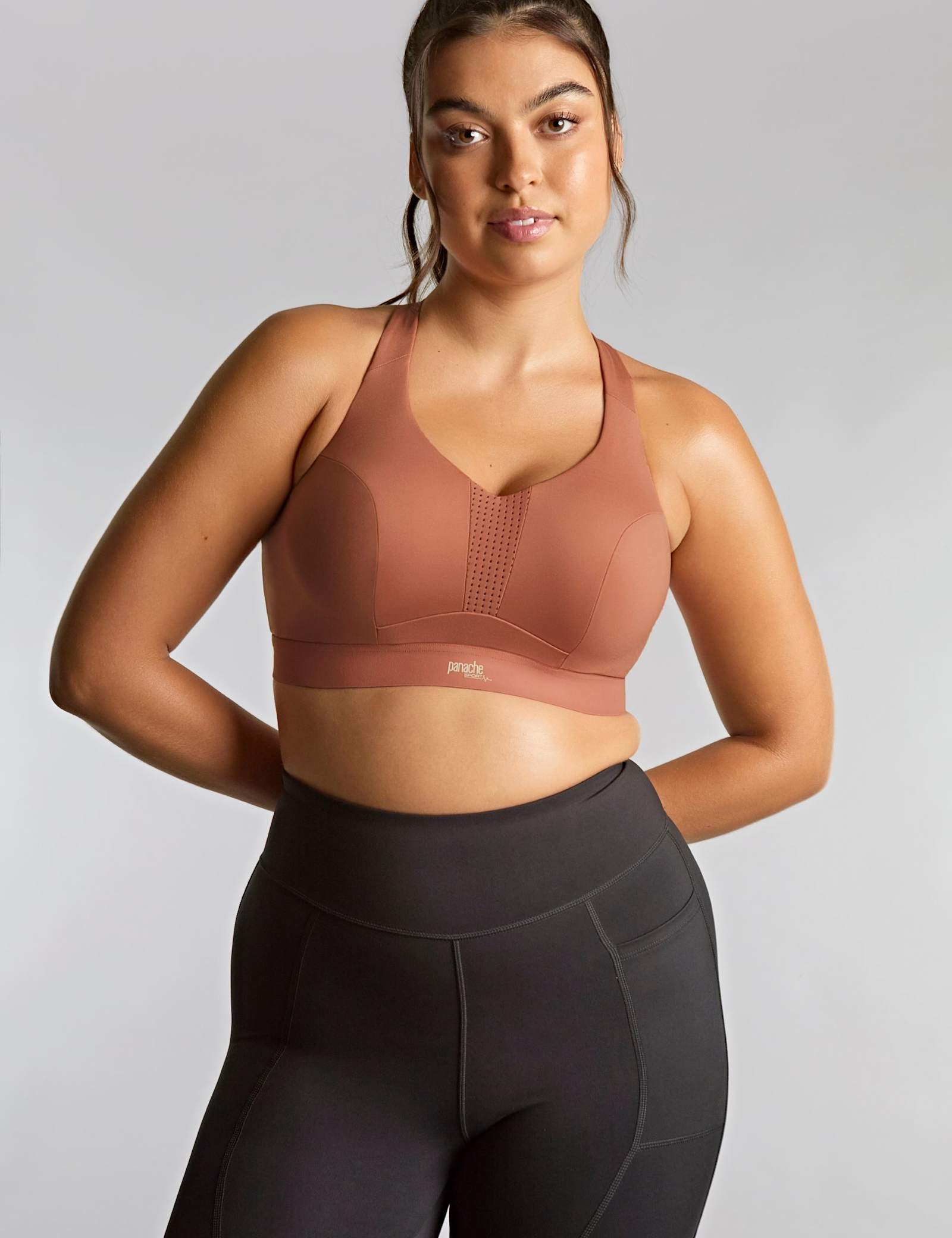 Endurance Medium Support Wired Sports Bra B-J - image 1